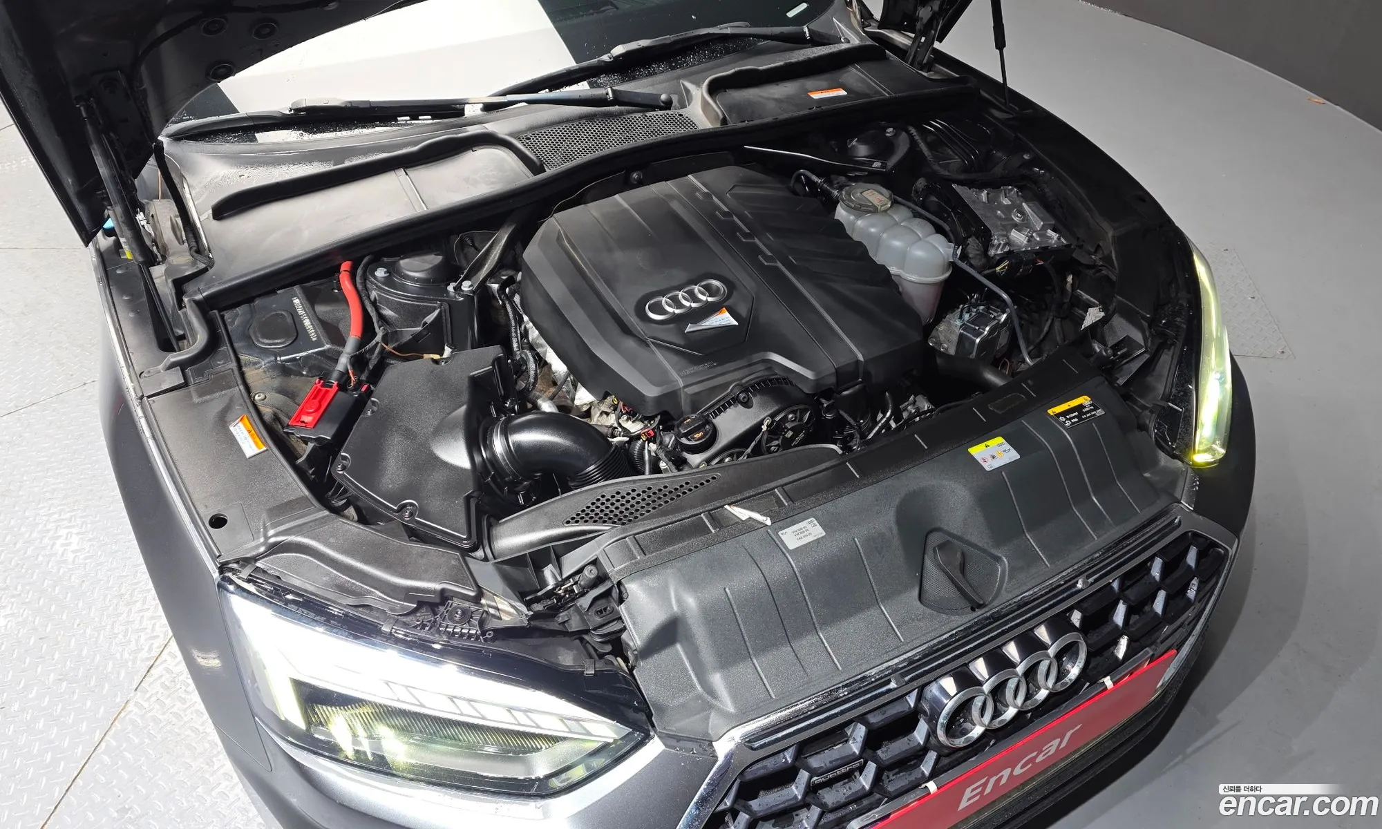 Audi A5 2022 WAUZZZF59NN005693 — 4