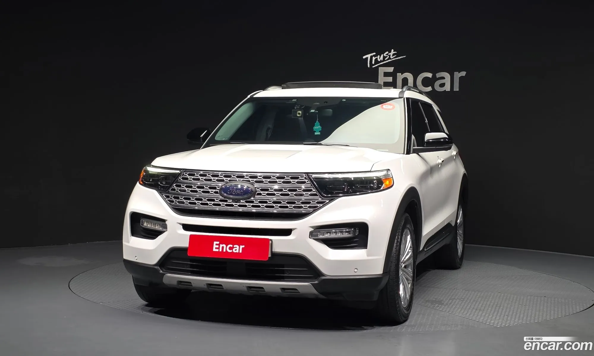 Ford Explorer 6th Gen 2021 — 24