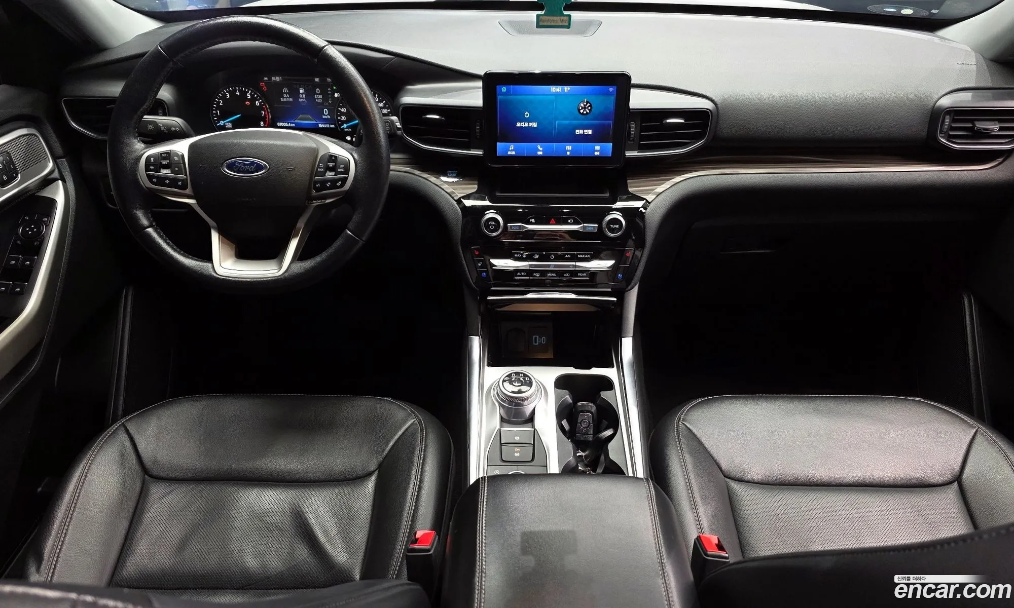Ford Explorer 6th Gen 2021 — 25