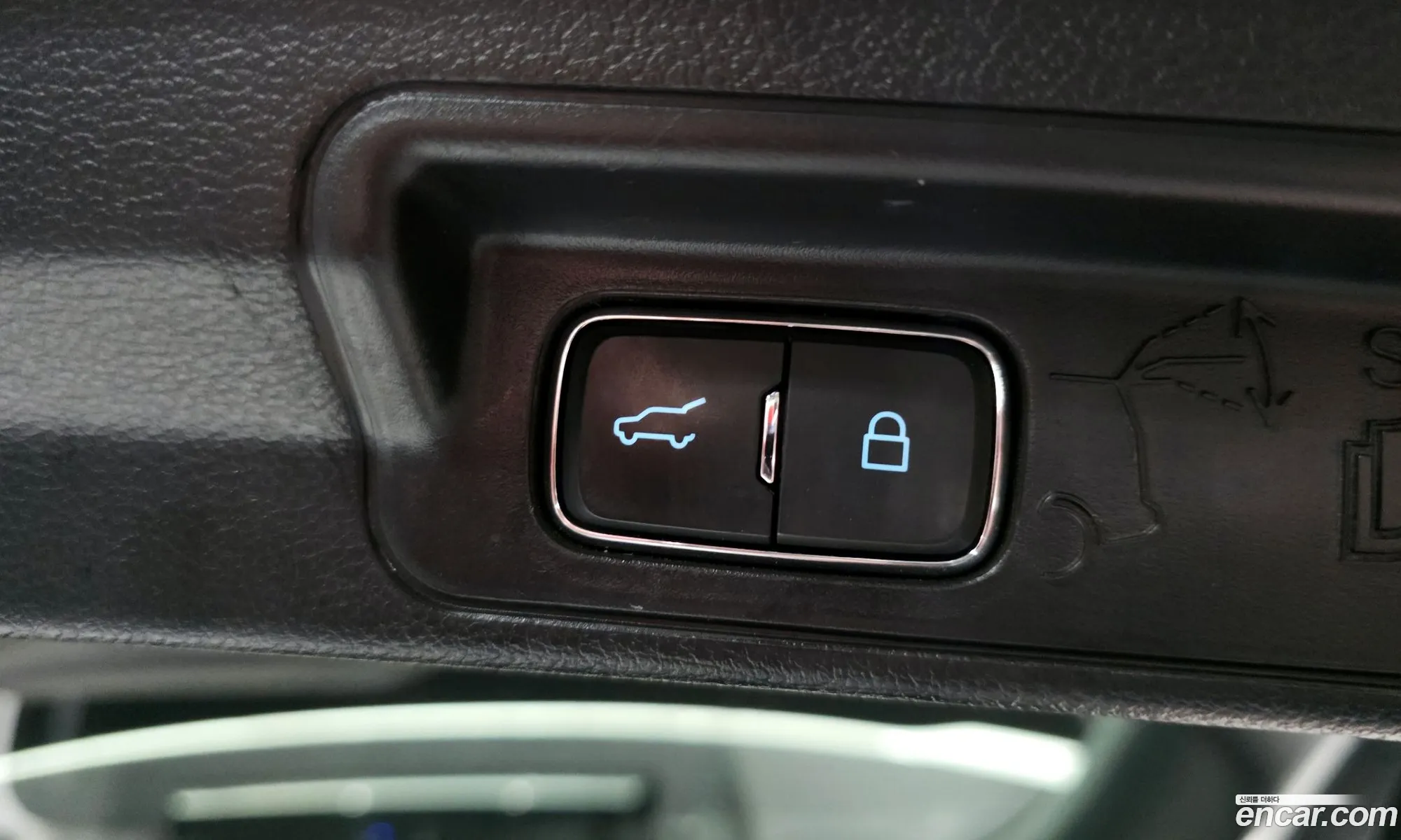 Ford Explorer 6th Gen 2021 — 11