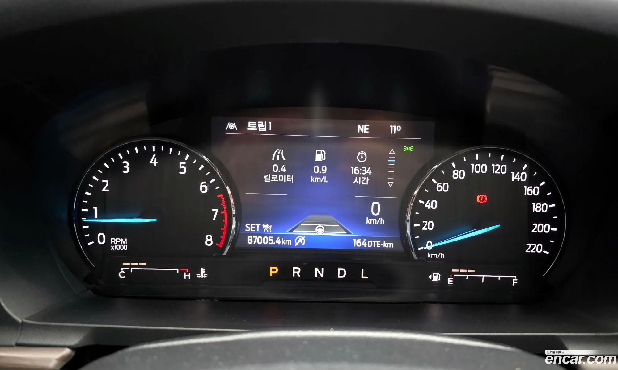 Ford Explorer 6th Gen 2021 — 12