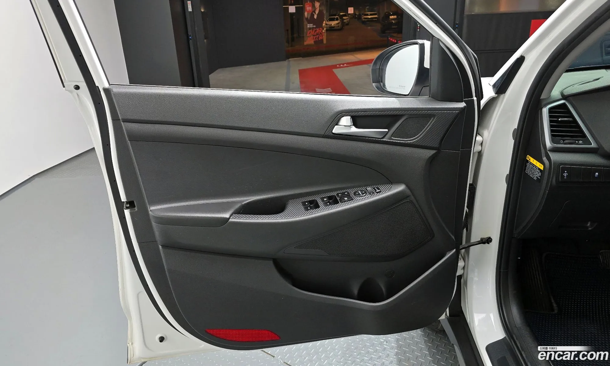 Hyundai Tucson 2016 — 28
