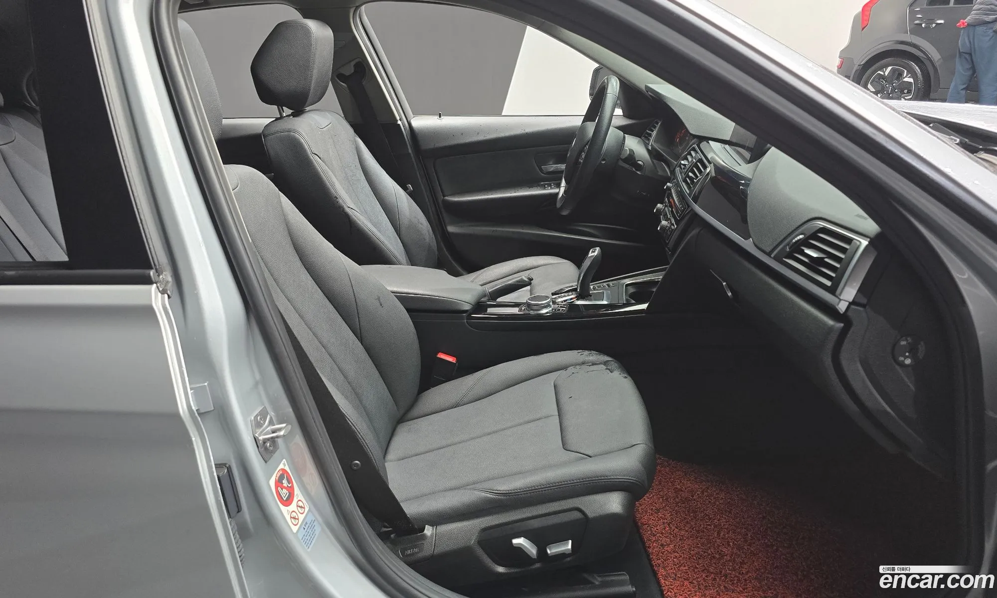 BMW 3 Series 2017 WBA8D1106HK777095 — 4