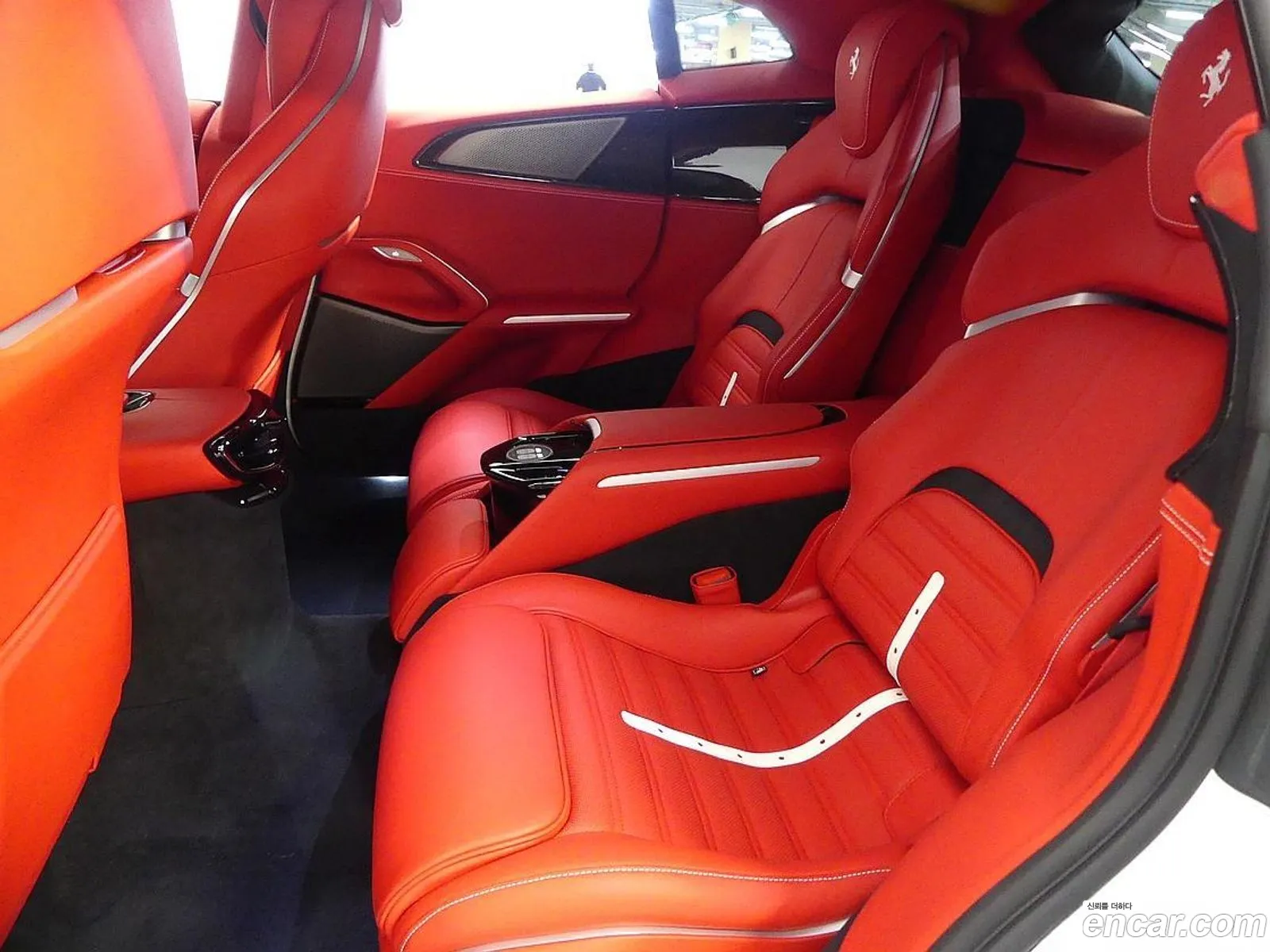 Ferrari Purosangue 2025 — 9