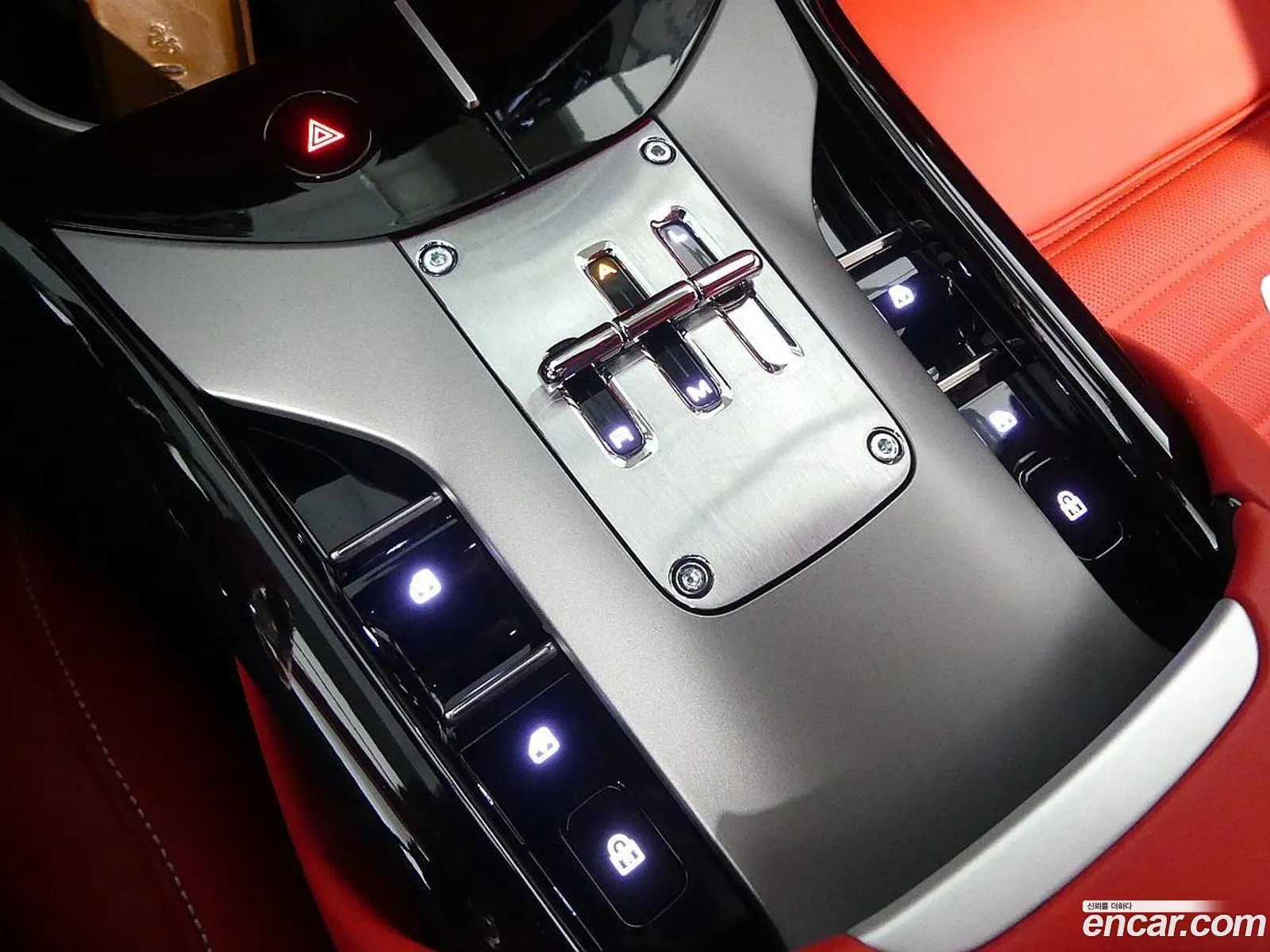 Ferrari Purosangue 2025 — 15