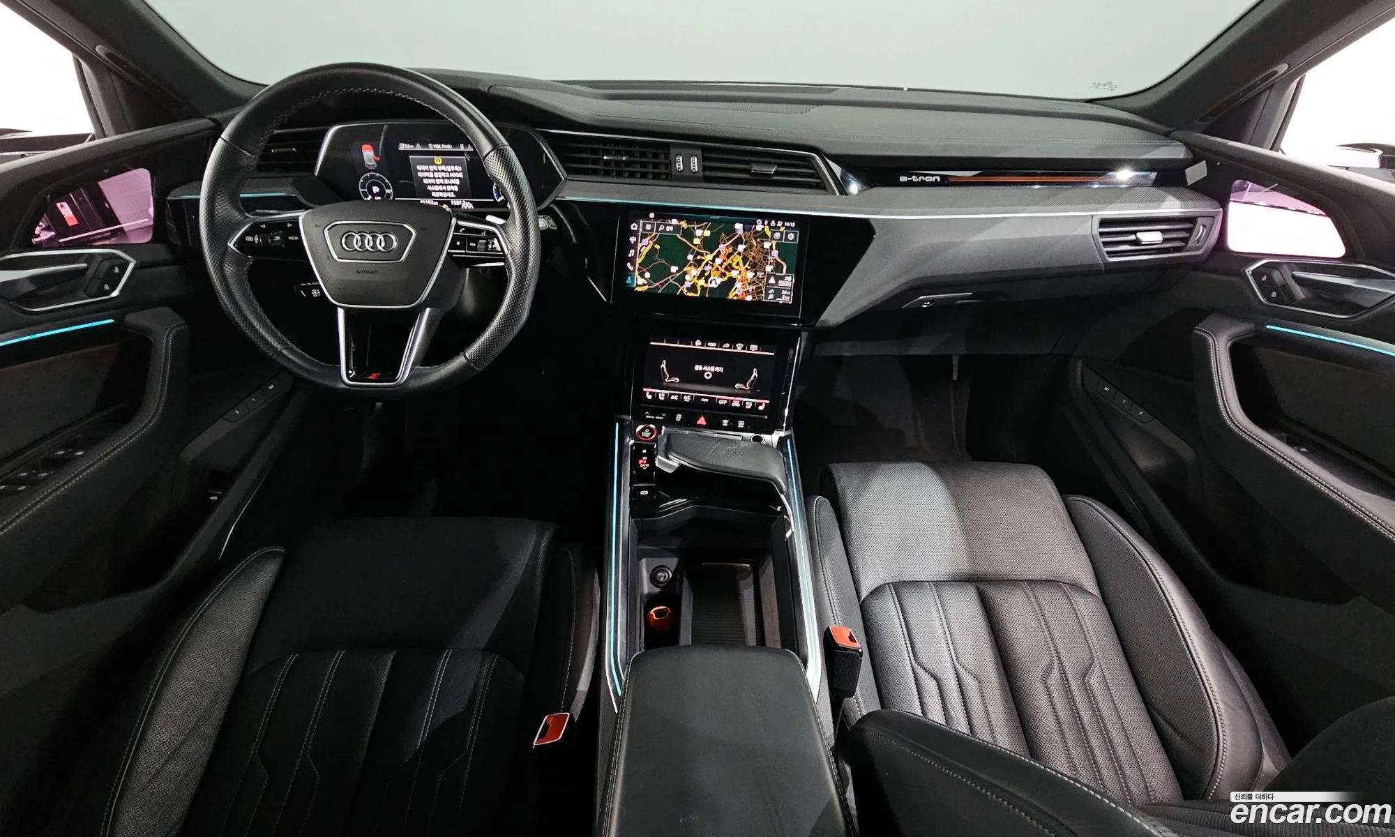 Audi e-tron 2022 WAUZZZGE0NB047685 — 3