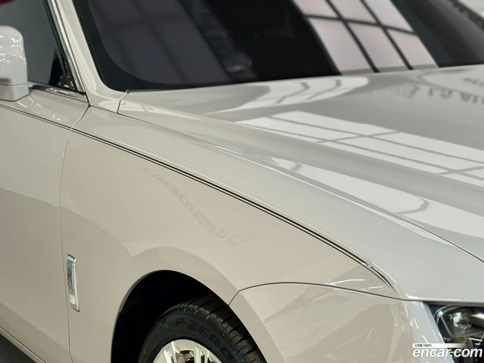Rolls-Royce Ghost 2022 — 18