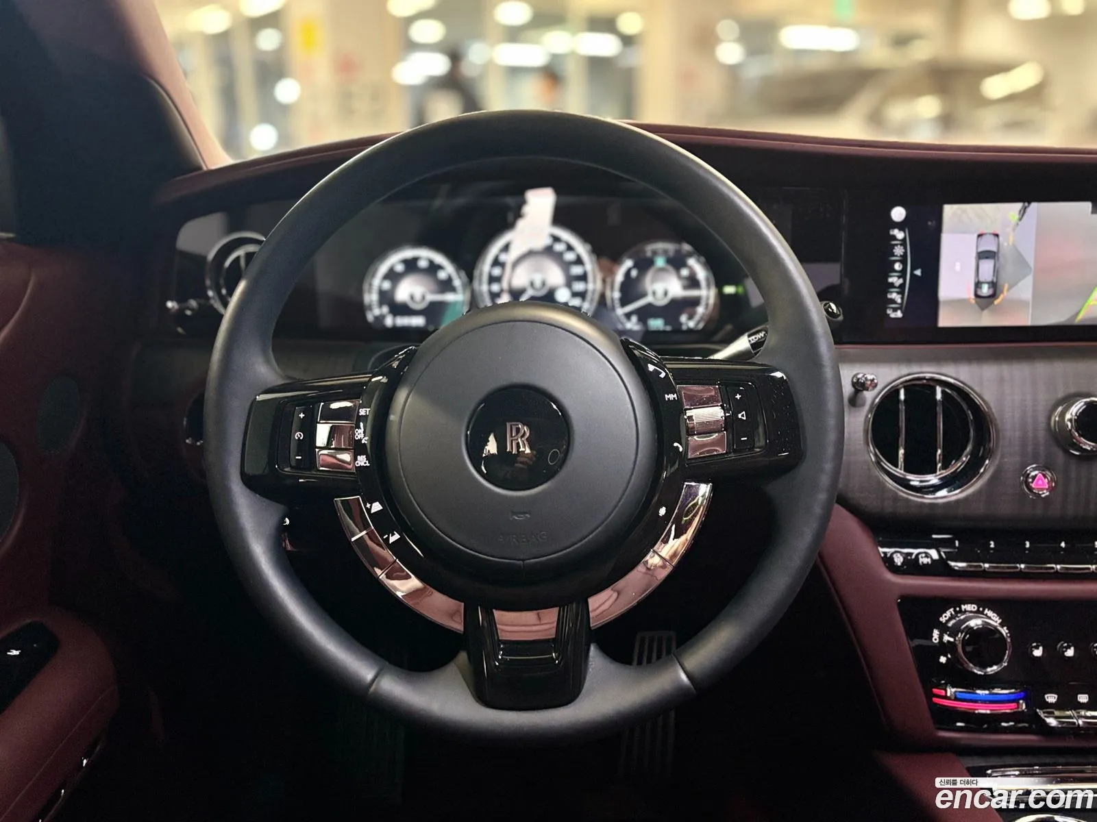 Rolls-Royce Ghost 2022 — 15