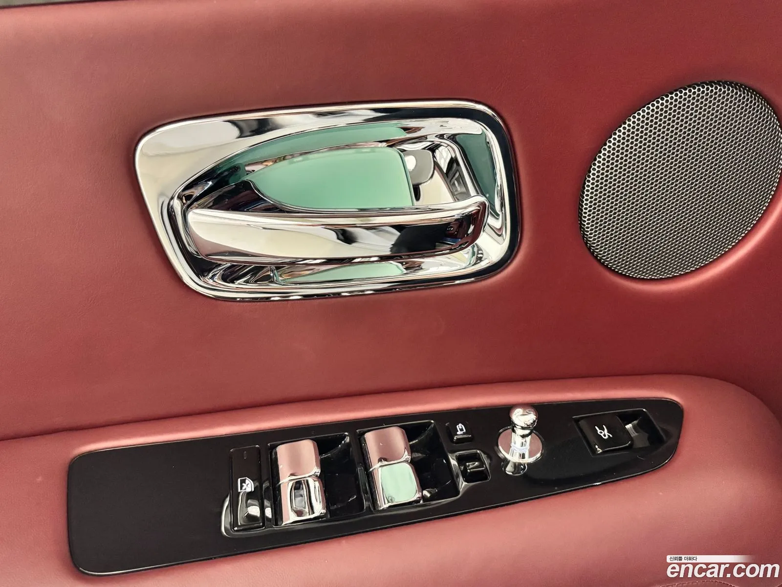 Rolls-Royce Ghost 2022 — 20