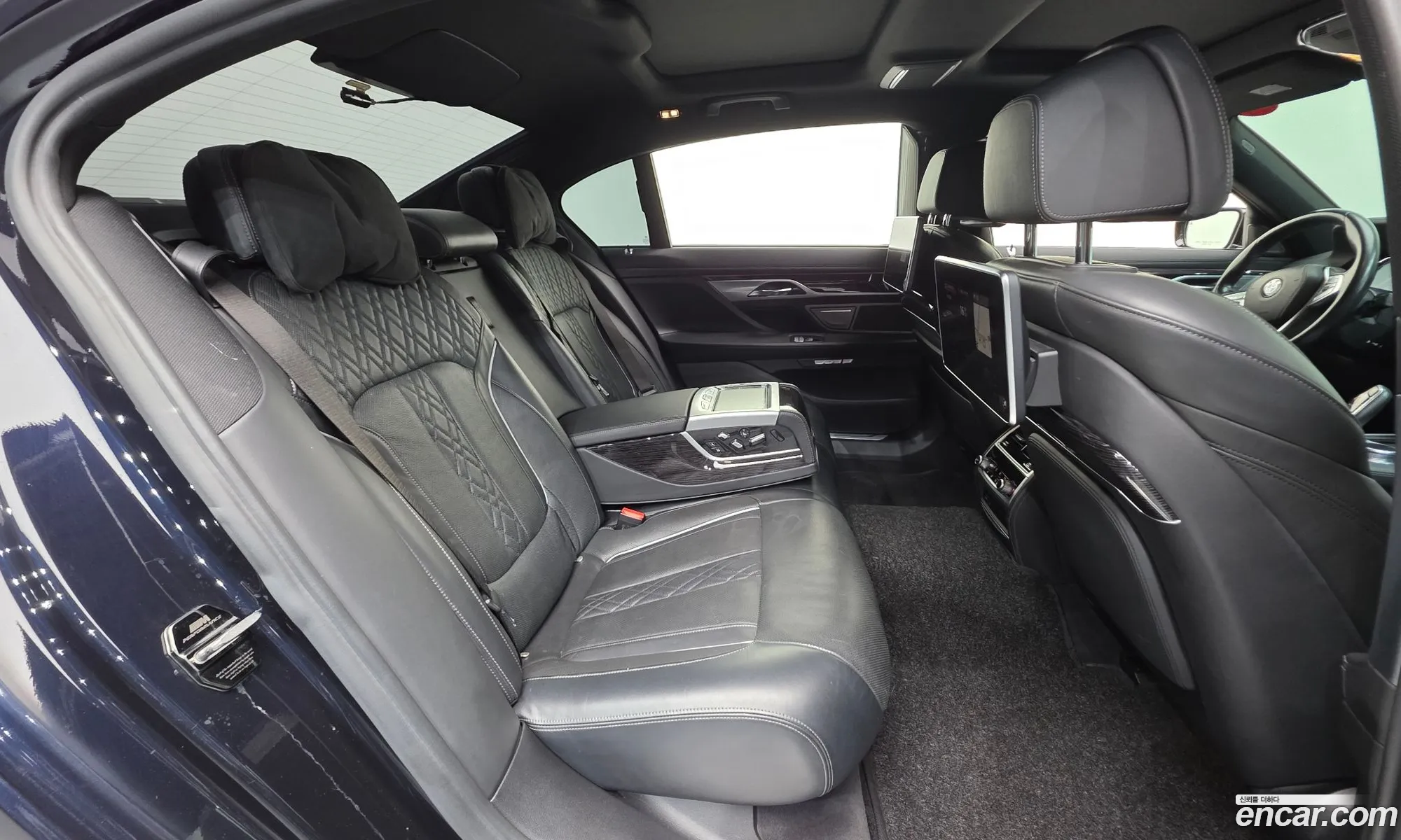 BMW 7 Series 2017 WBA7G6101JB243301 — 13