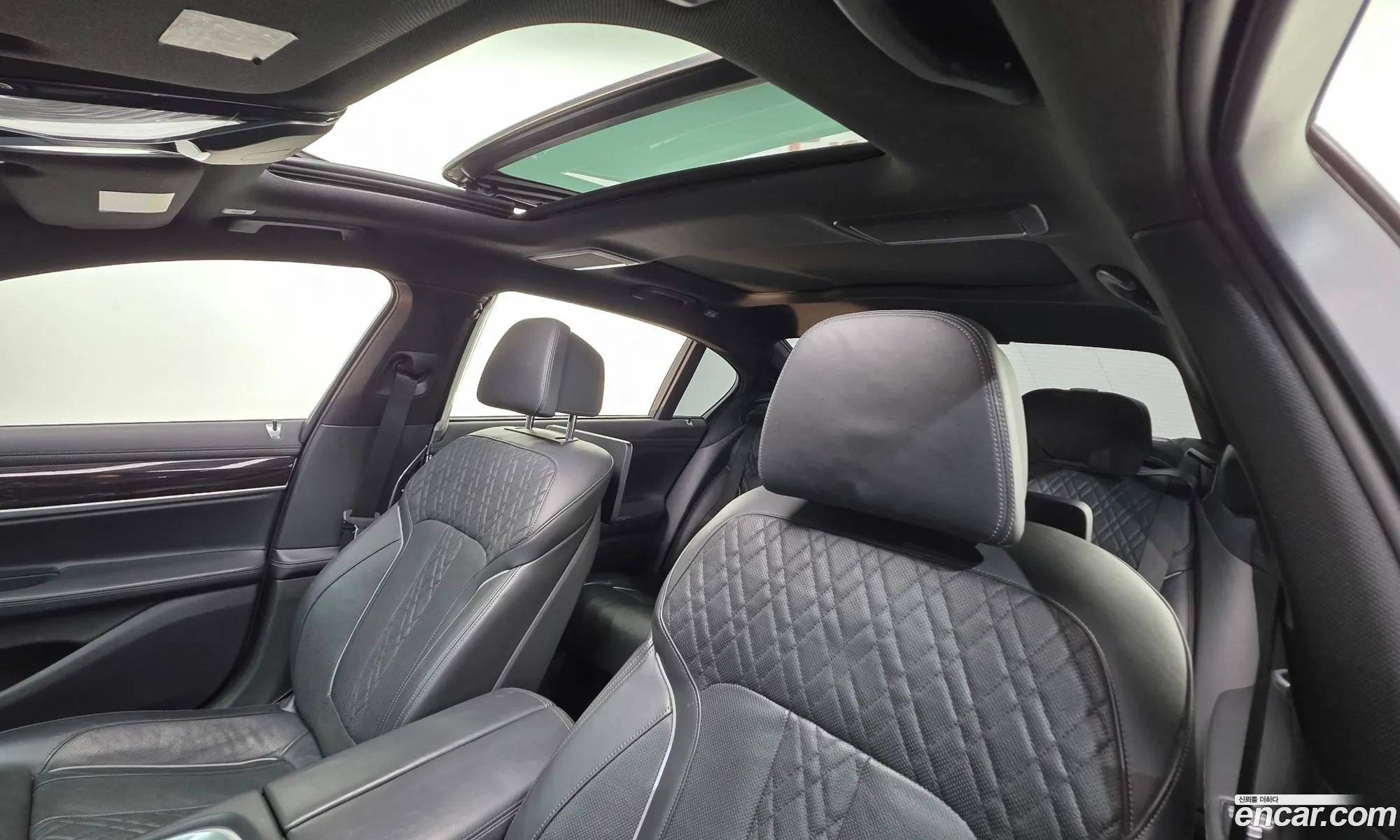 BMW 7 Series 2017 WBA7G6101JB243301 — 19