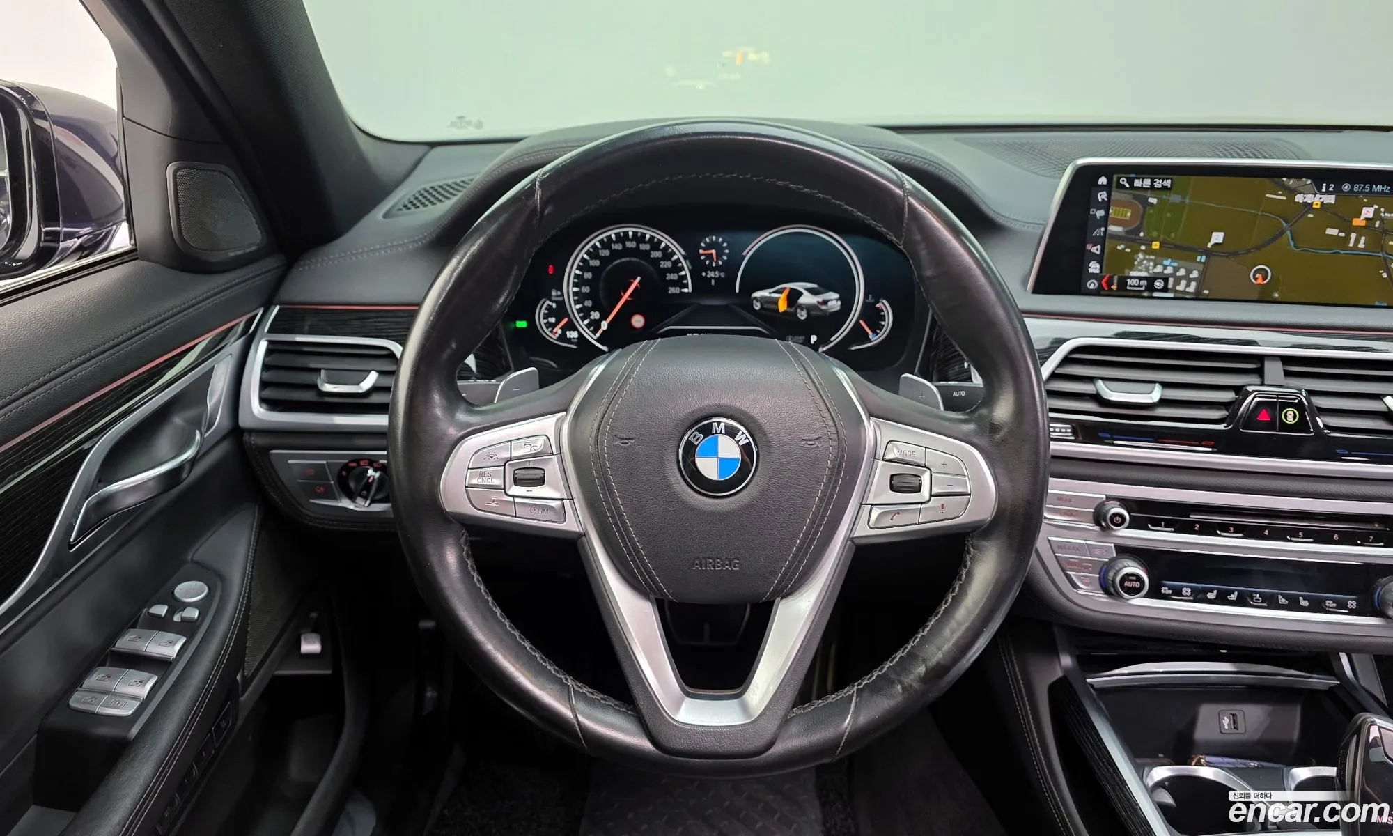 BMW 7 Series 2017 WBA7G6101JB243301 — 3