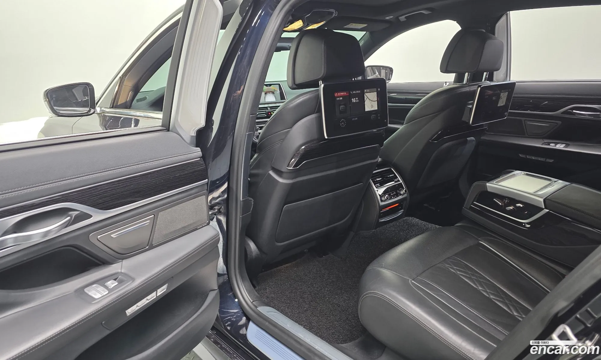 BMW 7 Series 2017 WBA7G6101JB243301 — 5