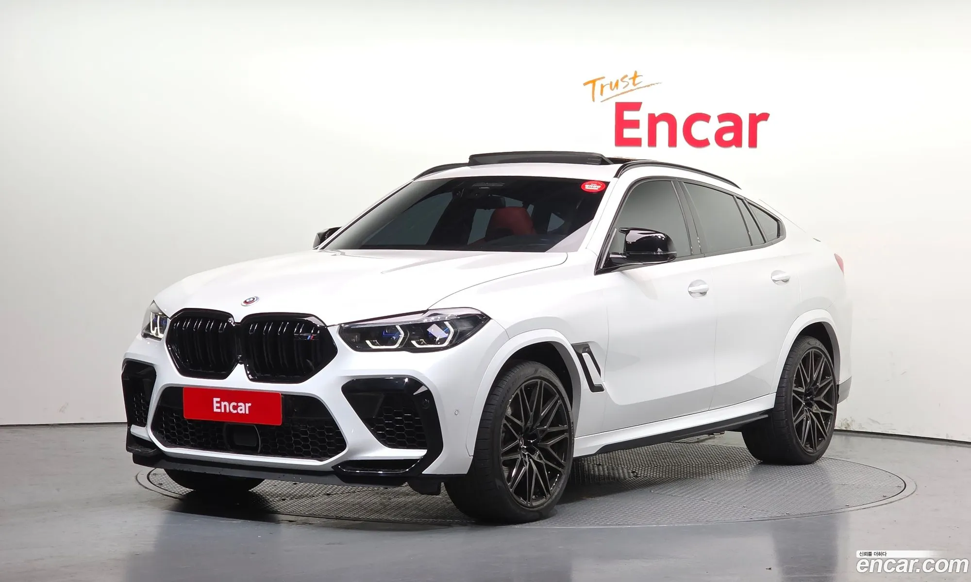 BMW X6 M 2023 — 31