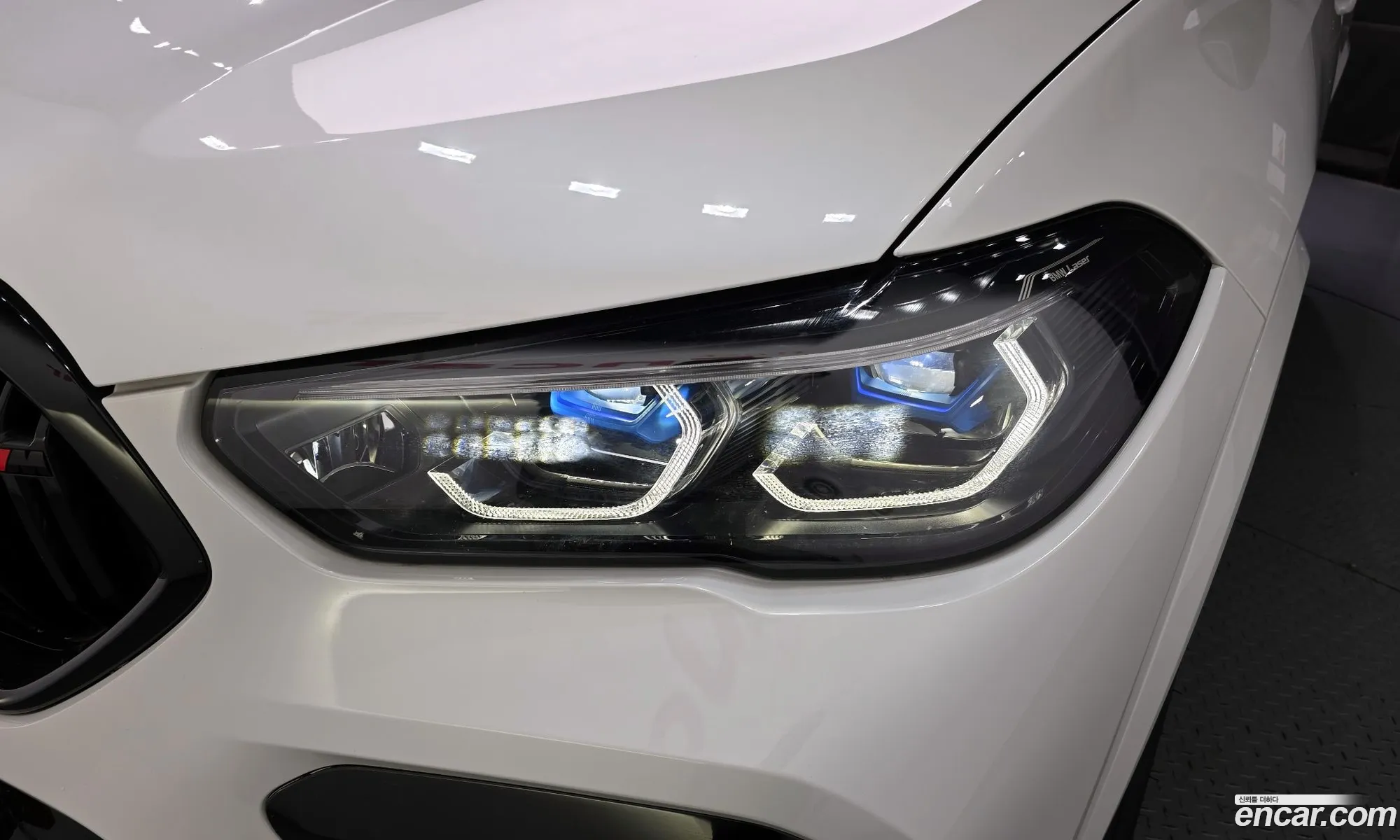 BMW X6 M 2023 — 29