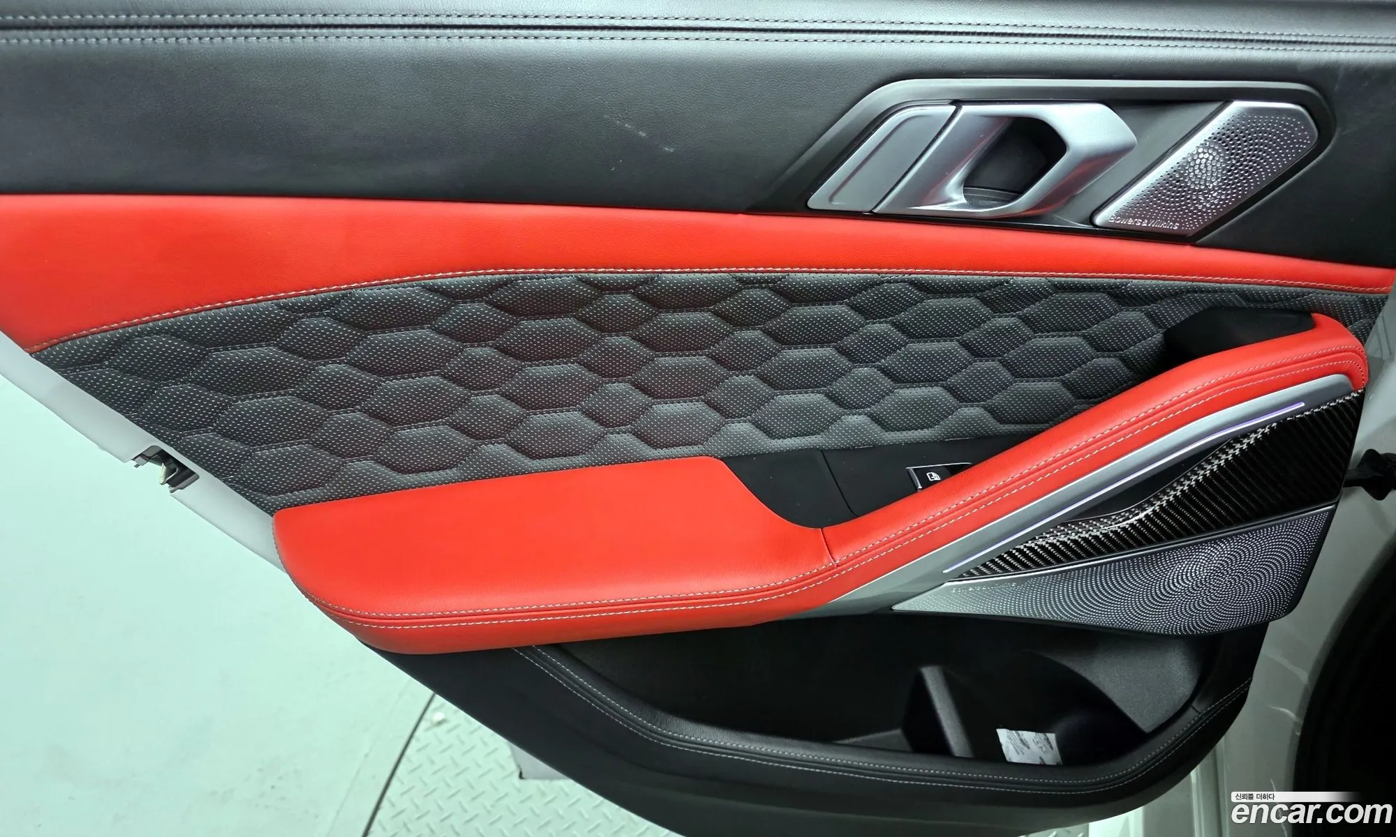 BMW X6 M 2023 — 20