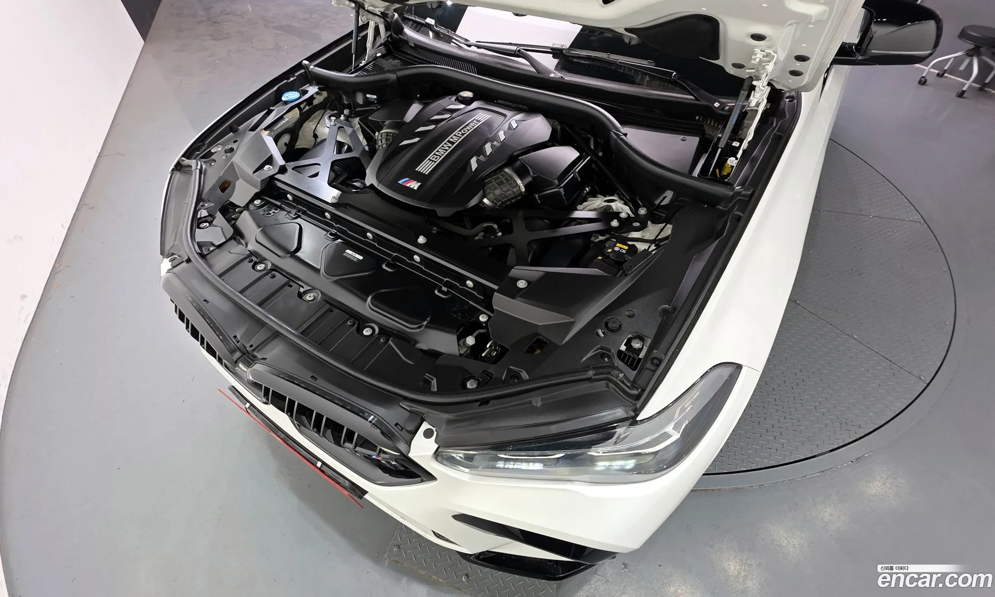 BMW X6 M 2023 — 25