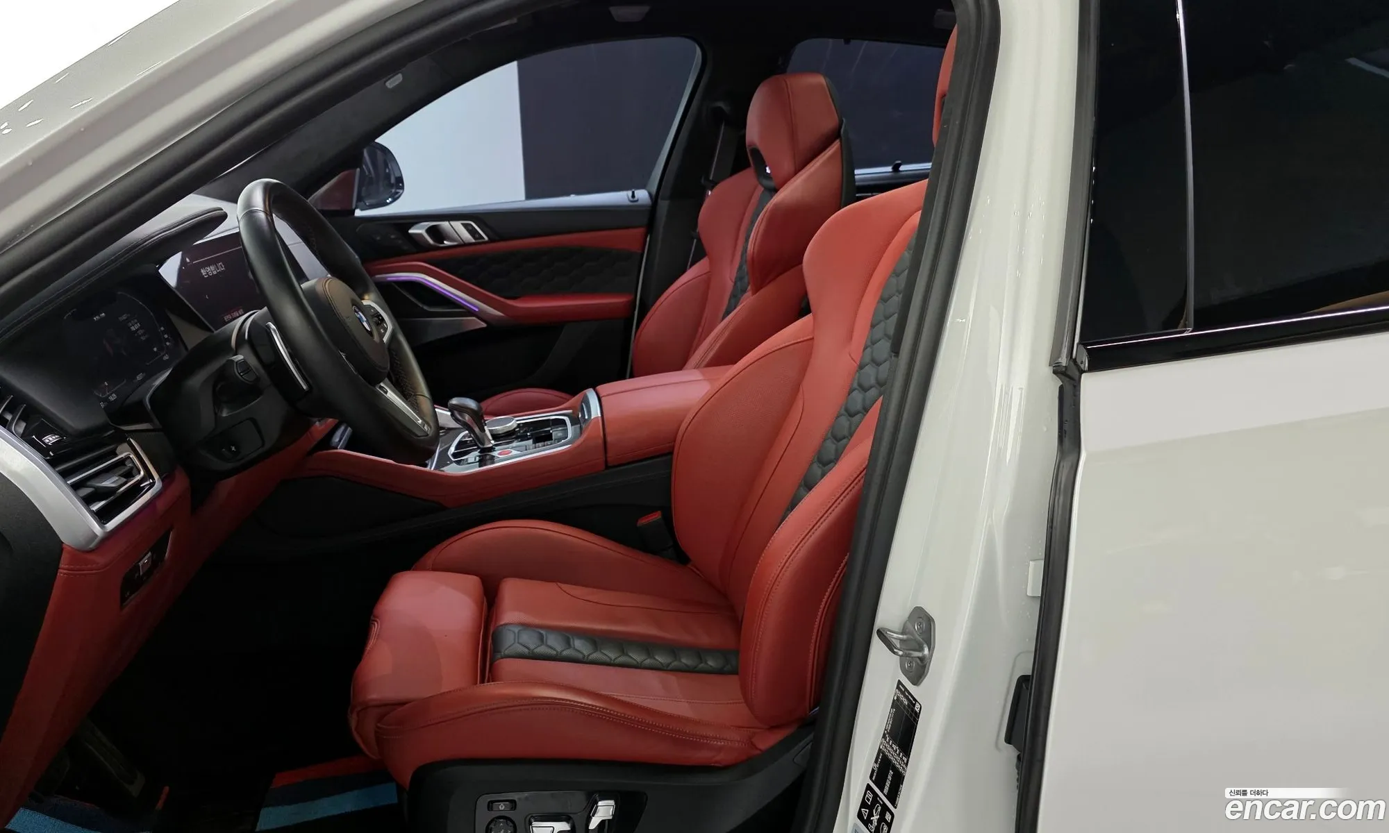 BMW X6 M 2023 — 17