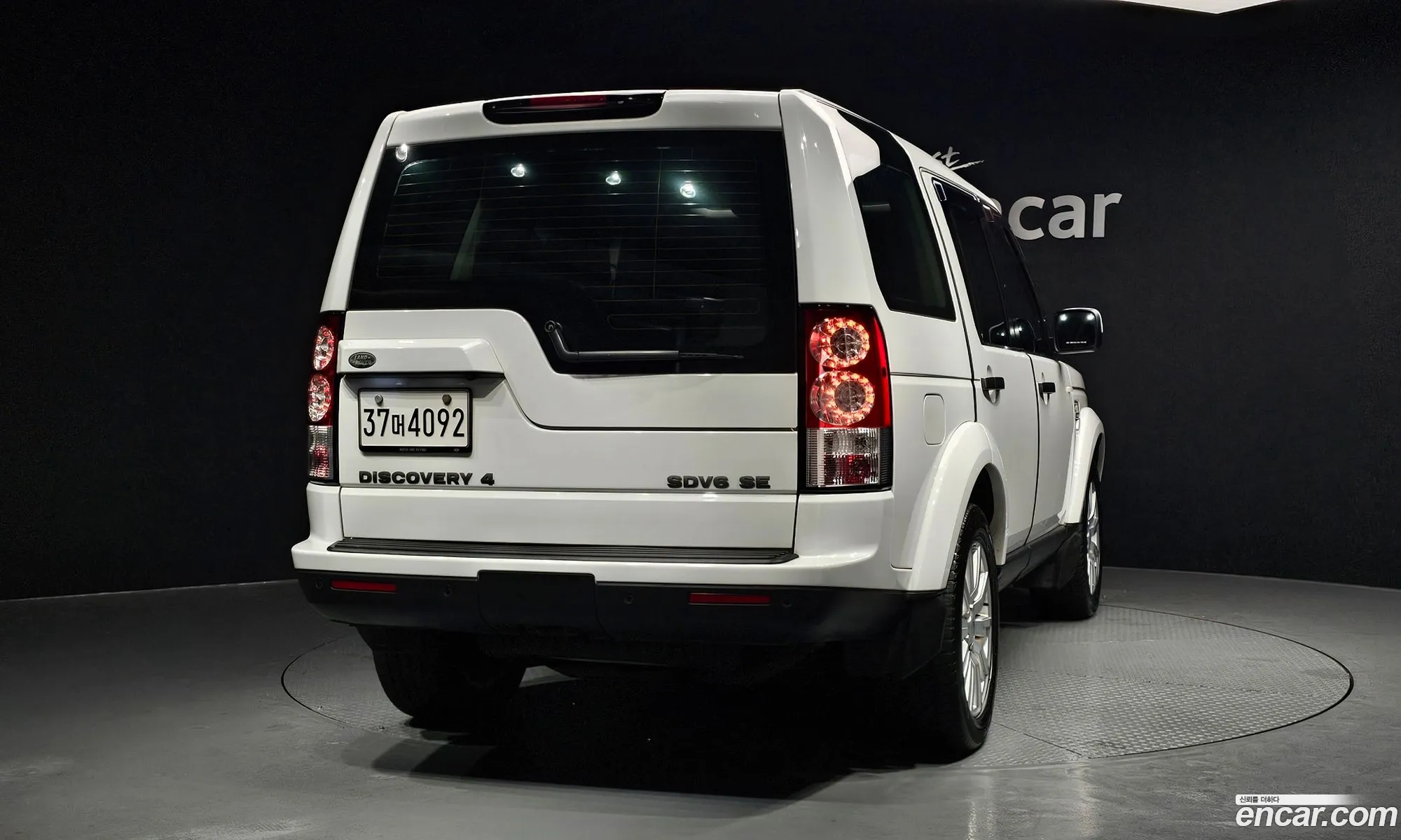 Land Rover Discovery 4 2013 SALLAAAG6DA690111 — 16