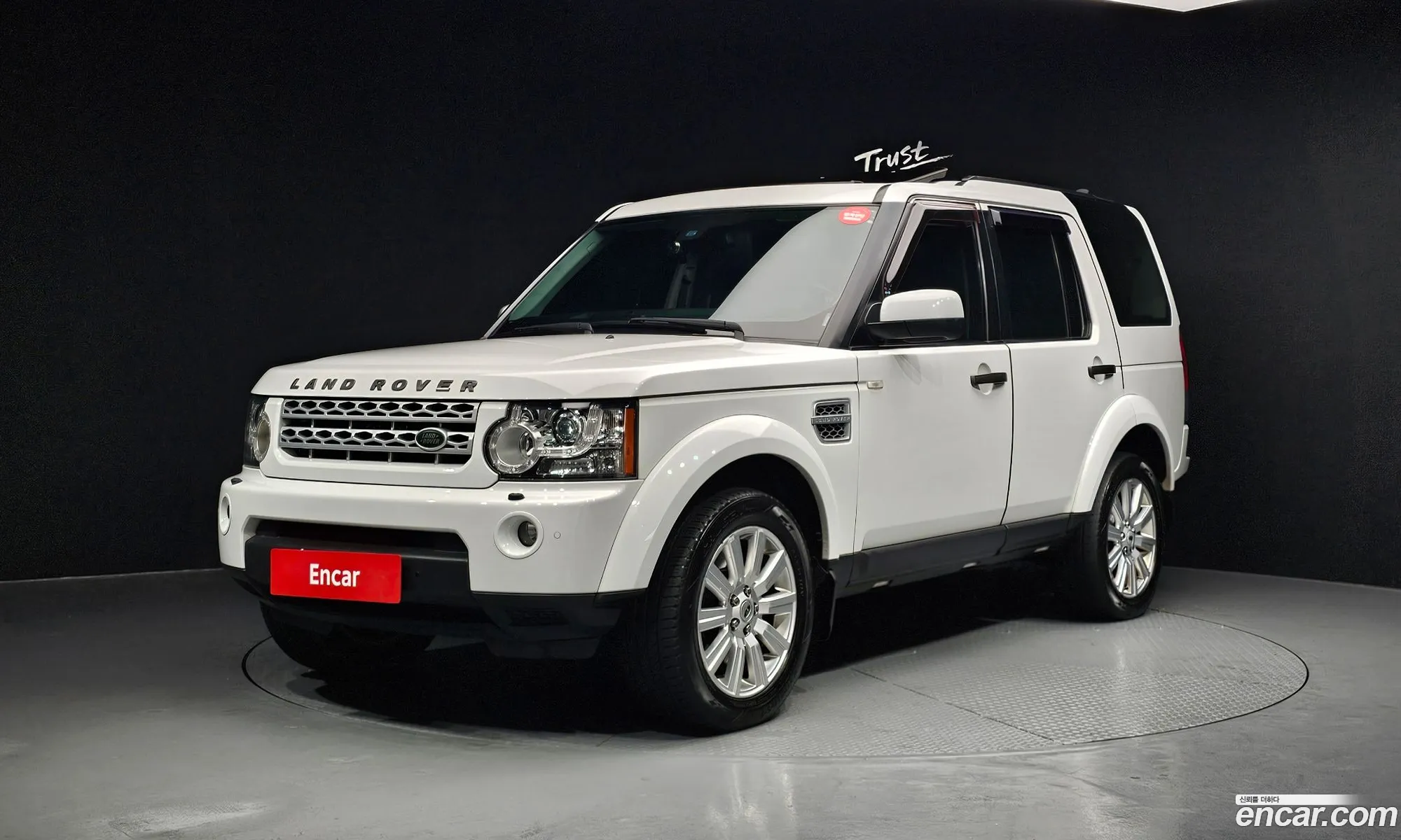 Land Rover Discovery 4 2013 SALLAAAG6DA690111 — 4