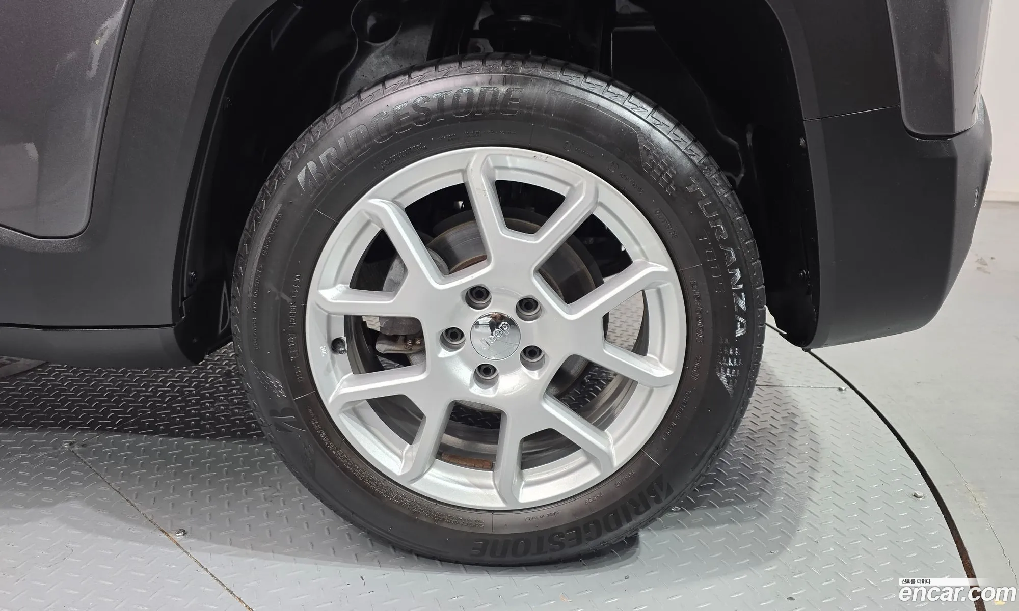Jeep Renegade 2021 1C4NJCDB4MPM78211 — 10
