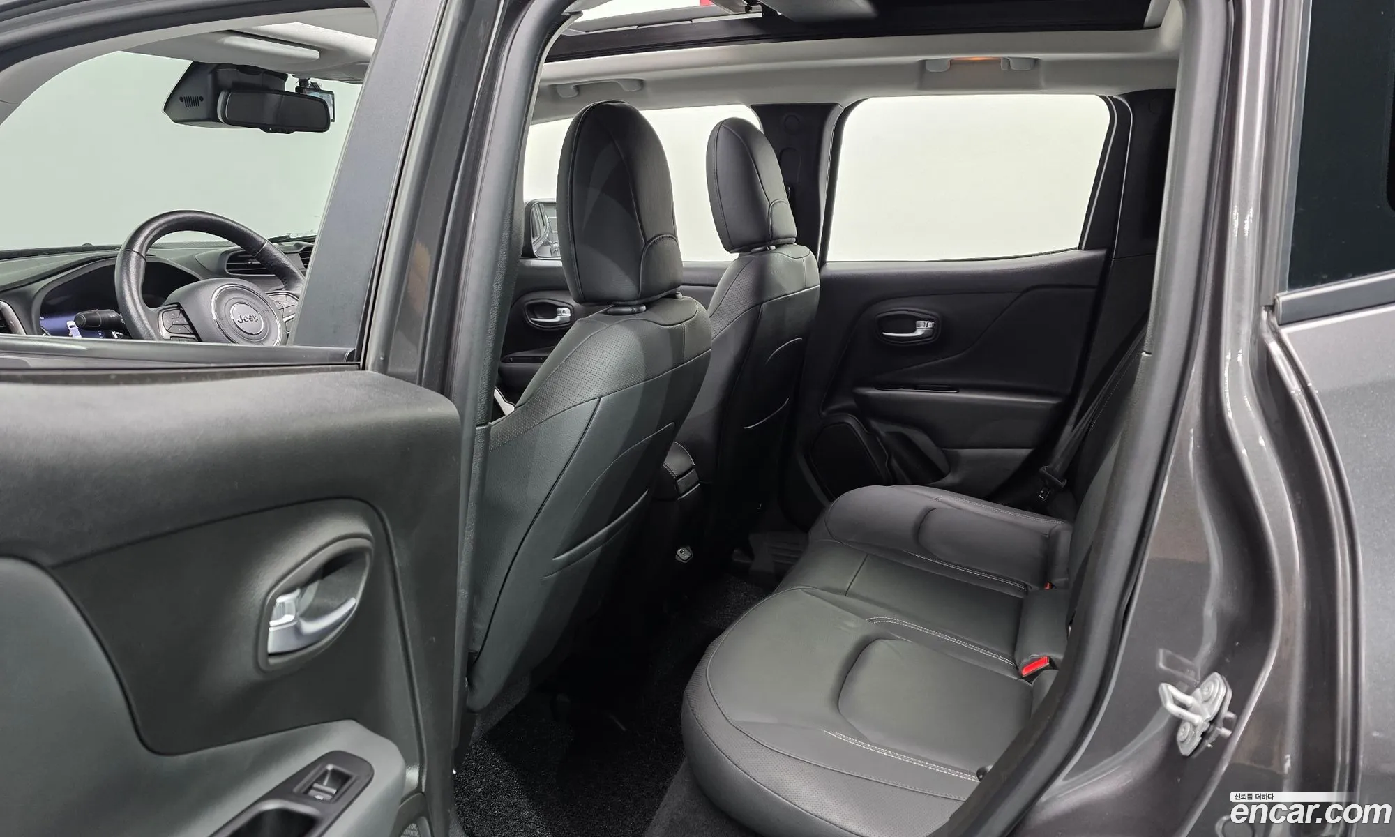 Jeep Renegade 2021 1C4NJCDB4MPM78211 — 26