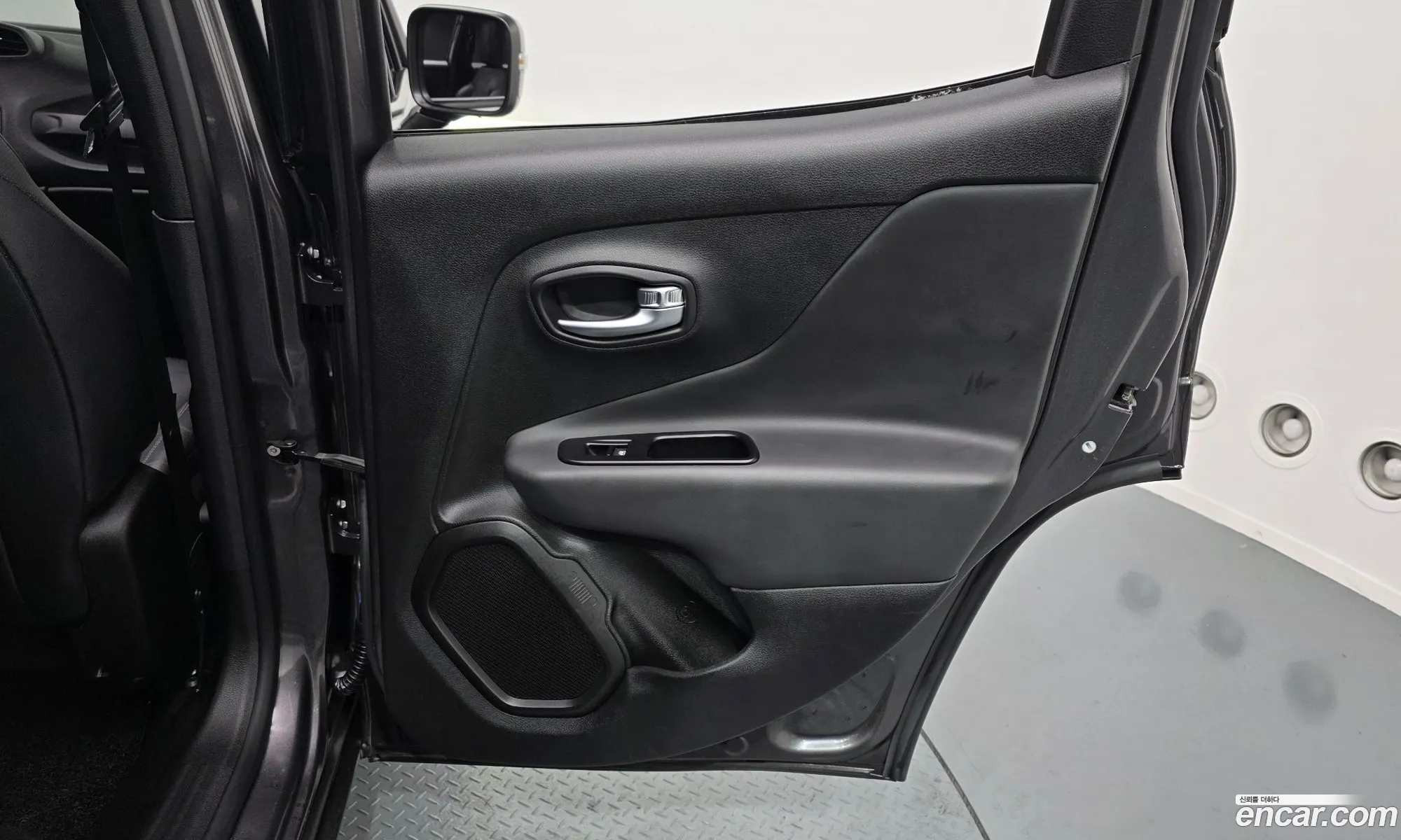 Jeep Renegade 2021 1C4NJCDB4MPM78211 — 15