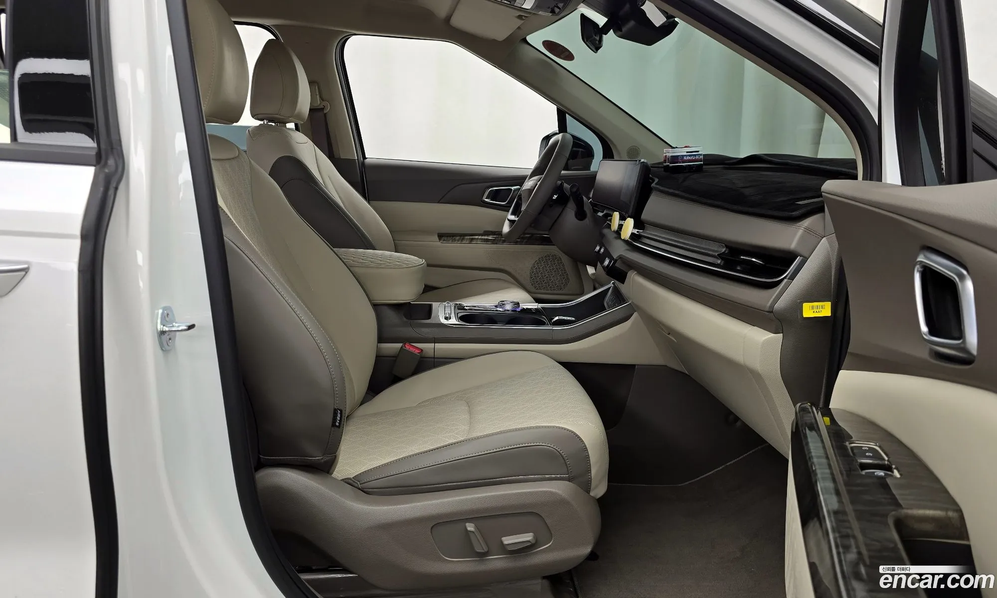 Kia Carnival 2024 — 11