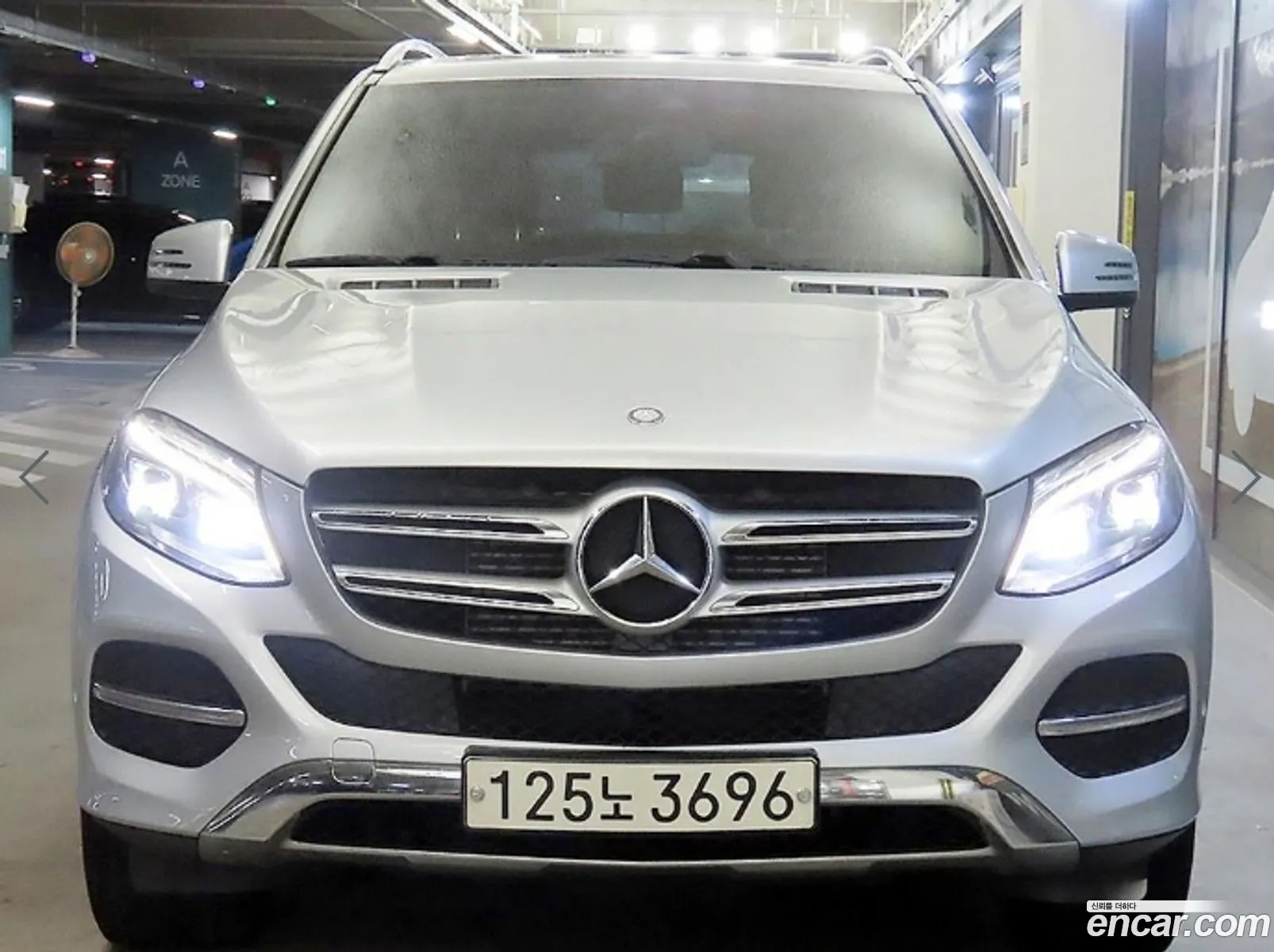 Mercedes-Benz GLE-Class W166 2016 — 3