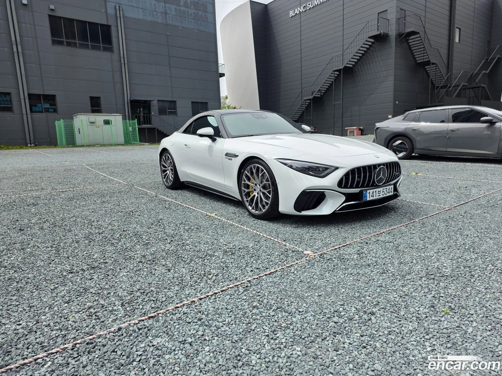Mercedes-Benz SL-Class R232 2024 — 7