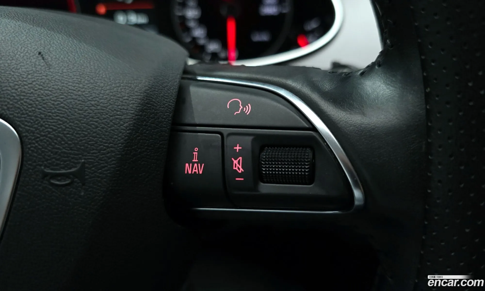 Audi A4 2015 WAUZZZ8K9FA023400 — 13