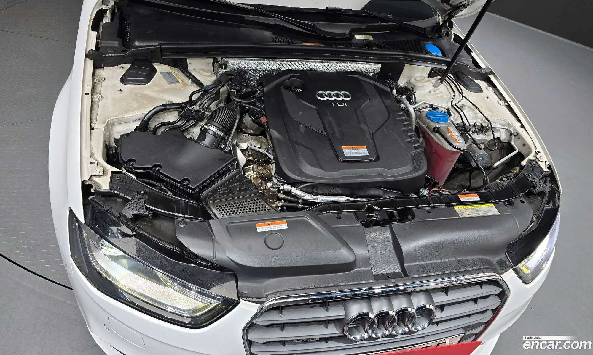Audi A4 2015 WAUZZZ8K9FA023400 — 5