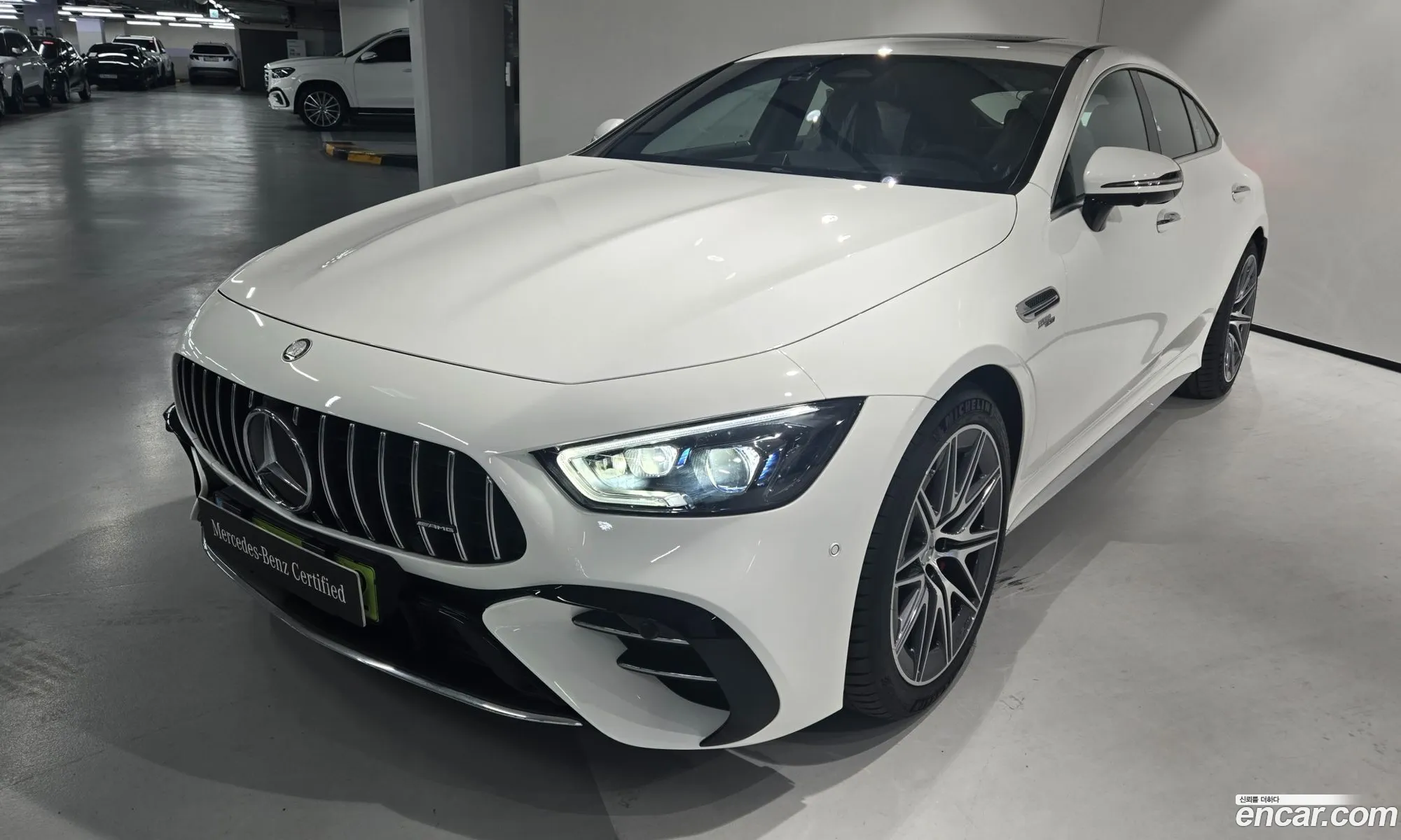 Mercedes-Benz AMG GT 2025 — 18