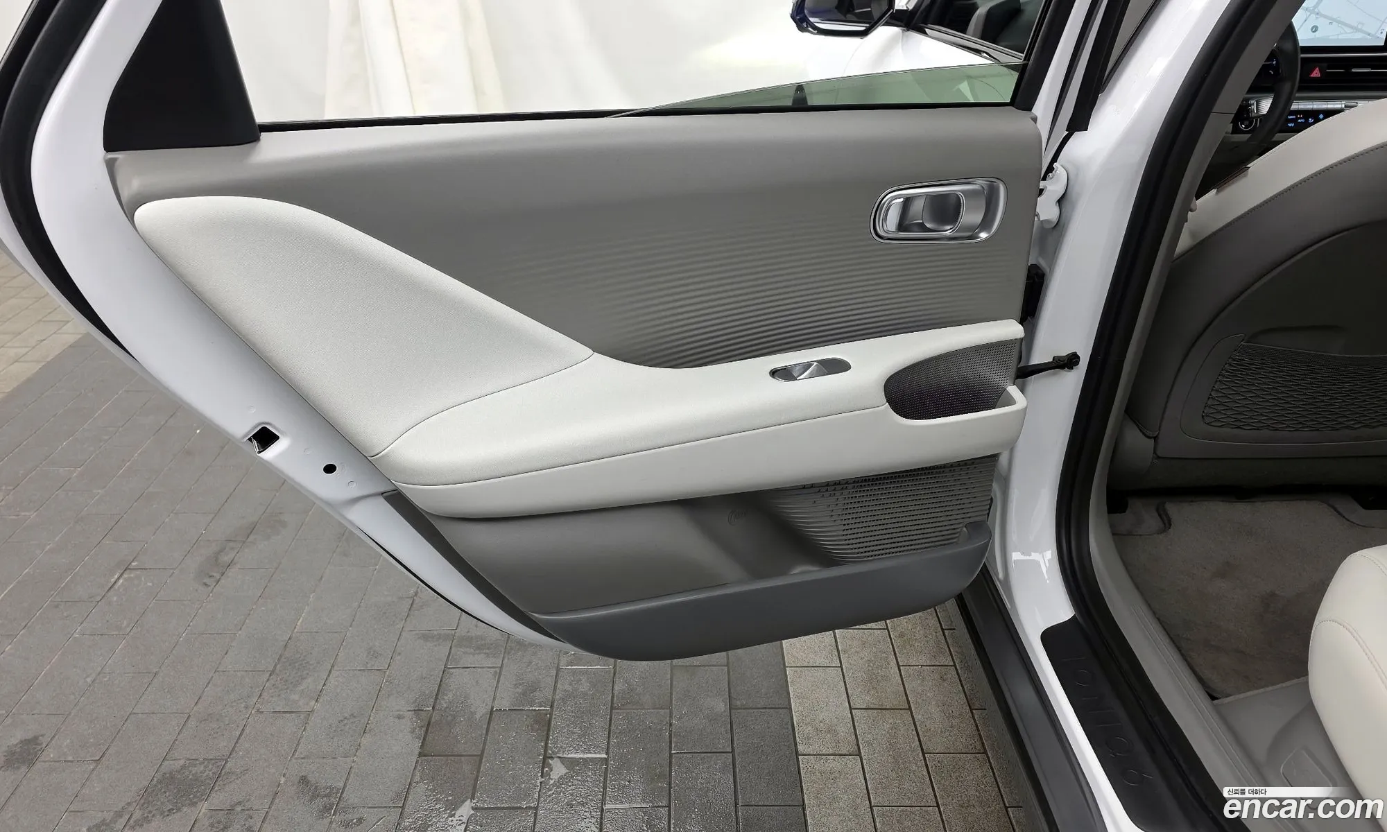 Hyundai Ioniq 6 2022 — 10