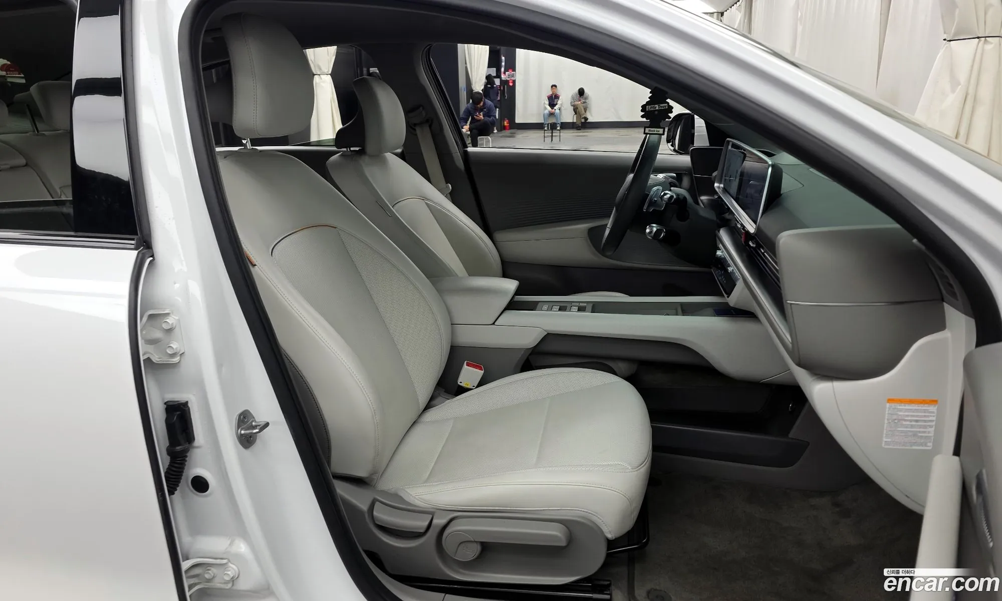 Hyundai Ioniq 6 2022 — 32