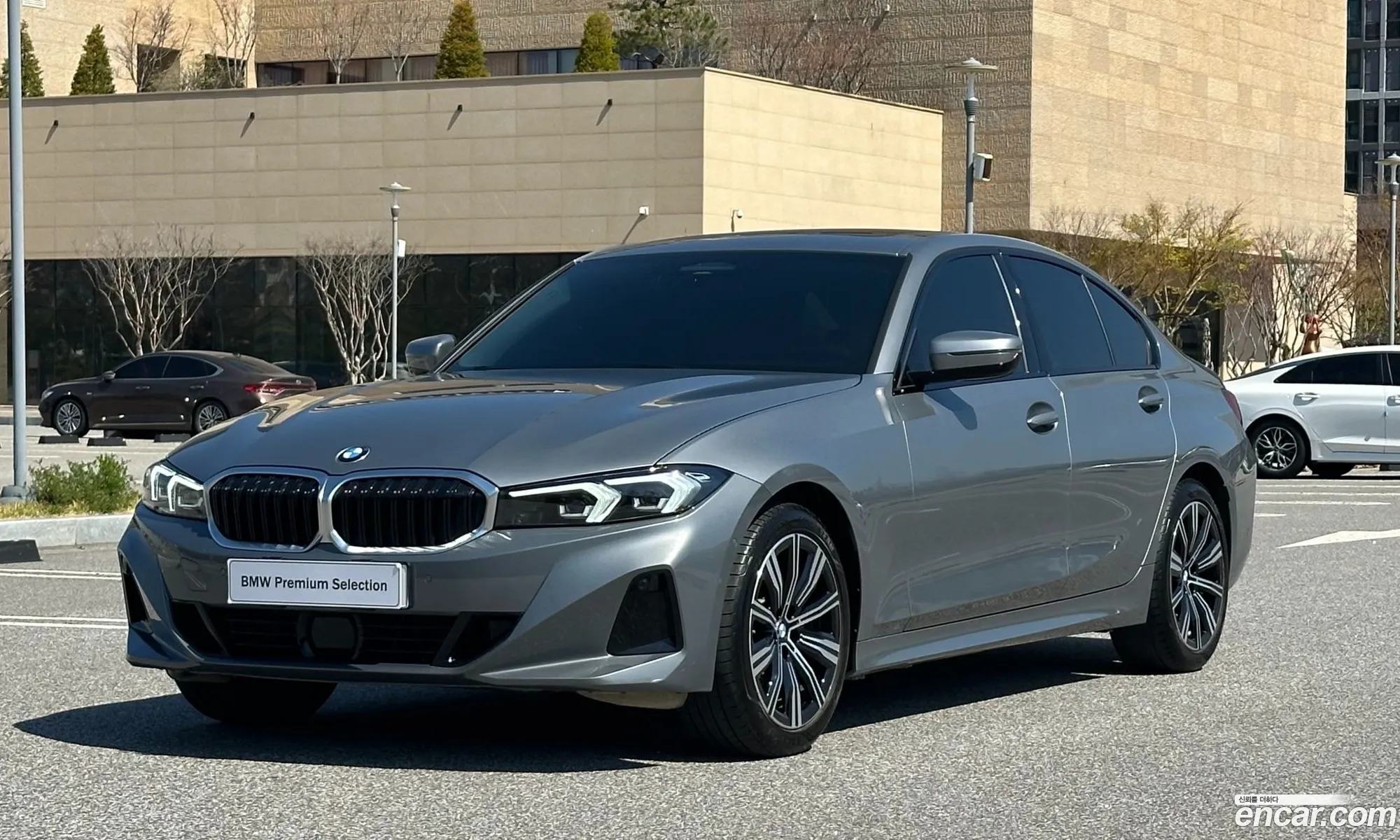 BMW 3 Series 2025 — 17