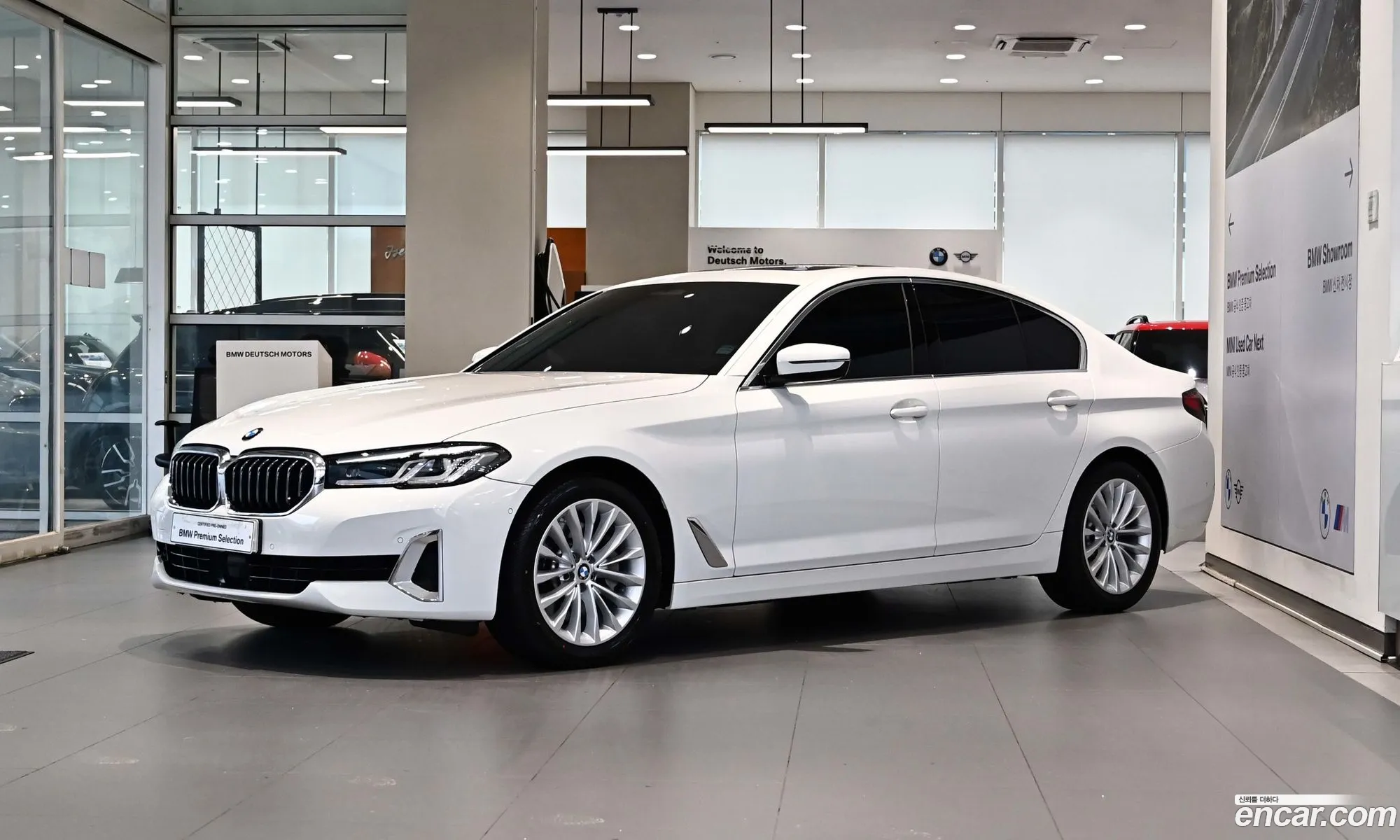 BMW 5 Series 2022 — 20