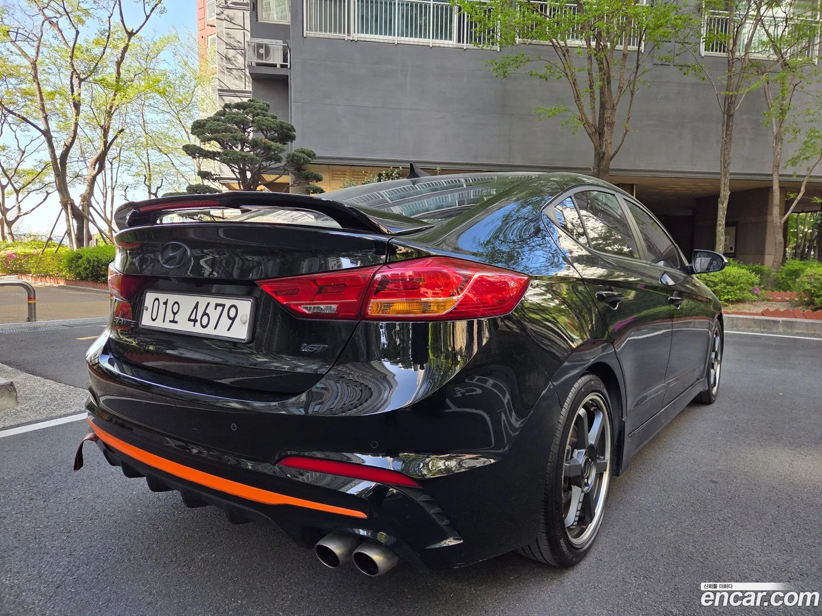 Hyundai Elantra AD 2018 — 16