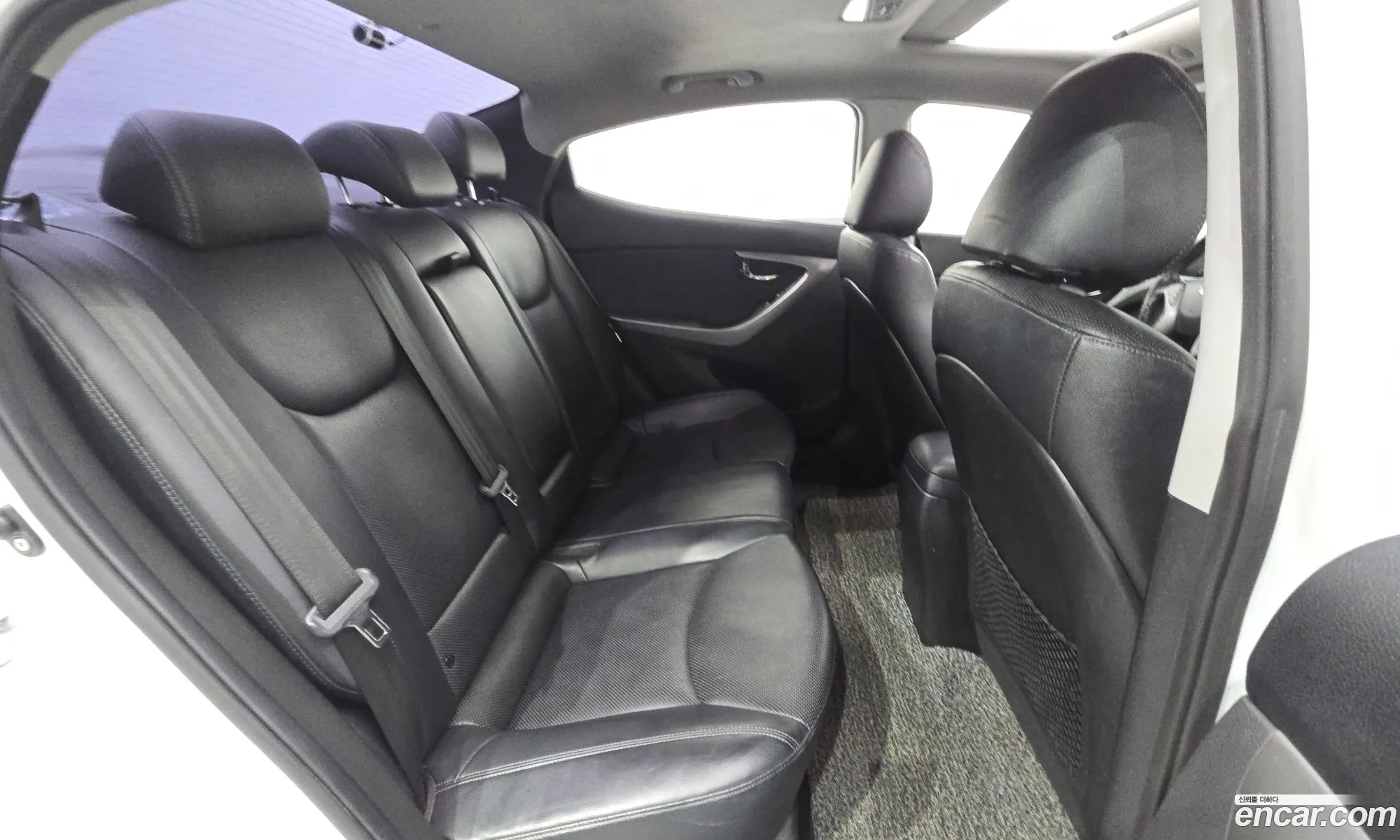 Hyundai Elantra MD 2012 — 14