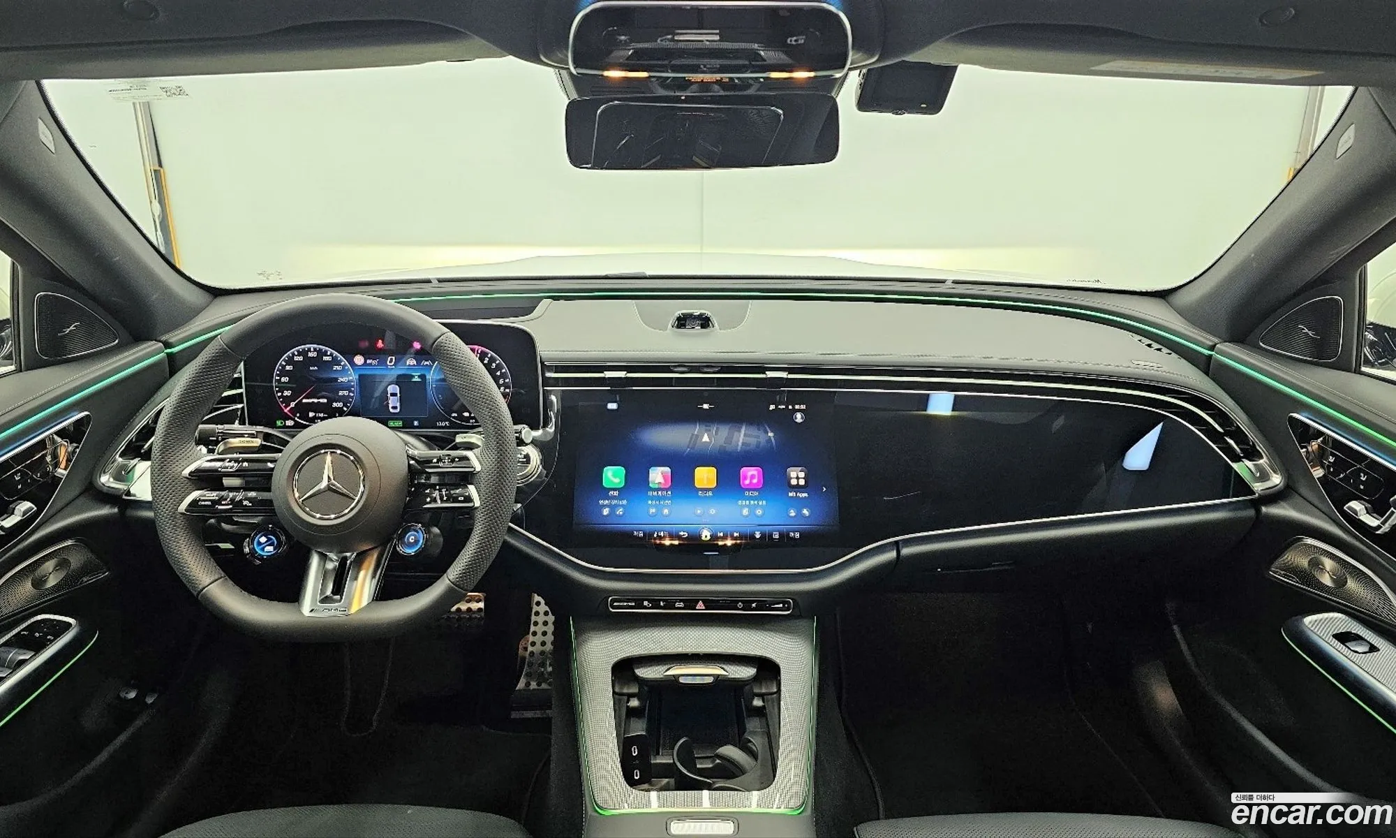 Mercedes-Benz E-Class W214 2025 — 15
