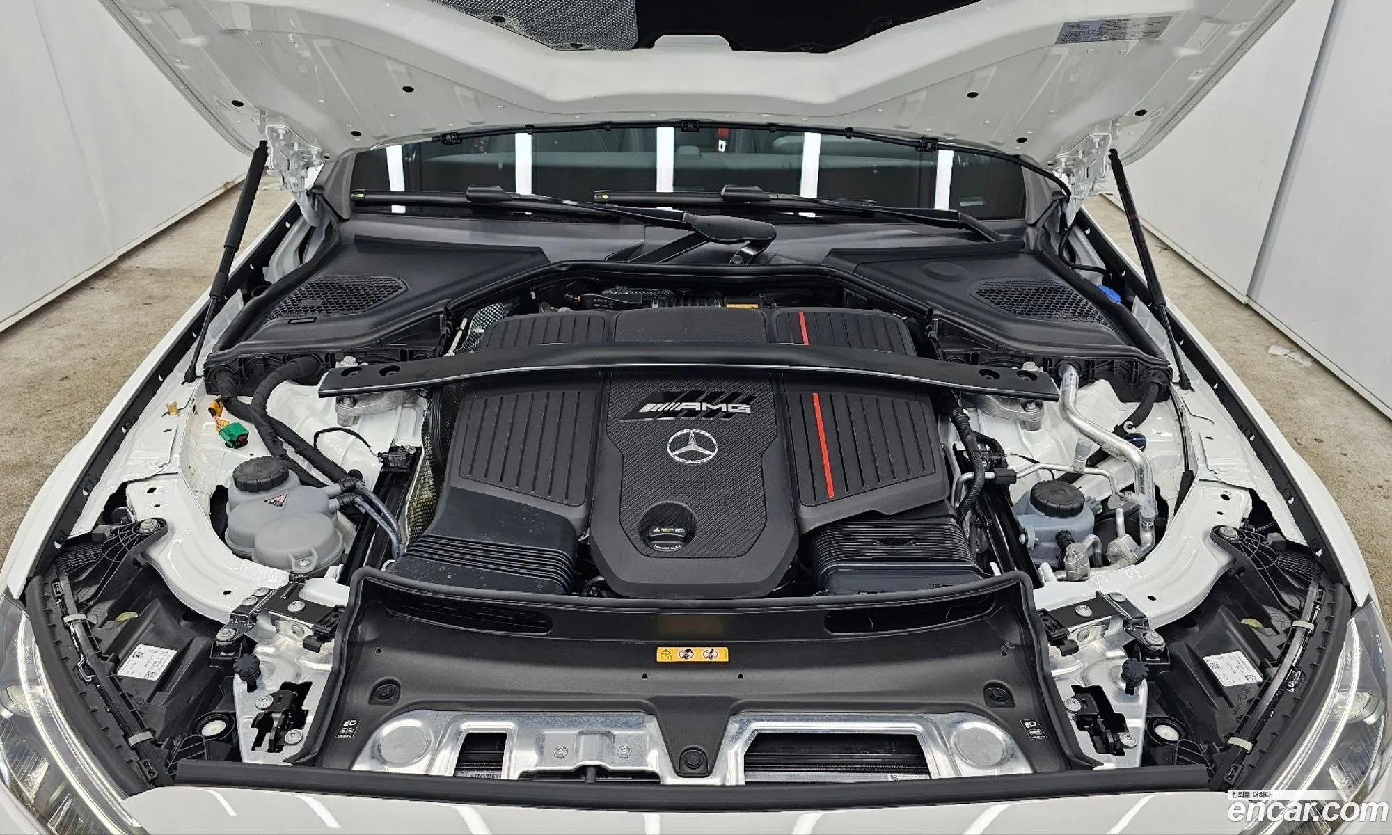 Mercedes-Benz E-Class W214 2025 — 4