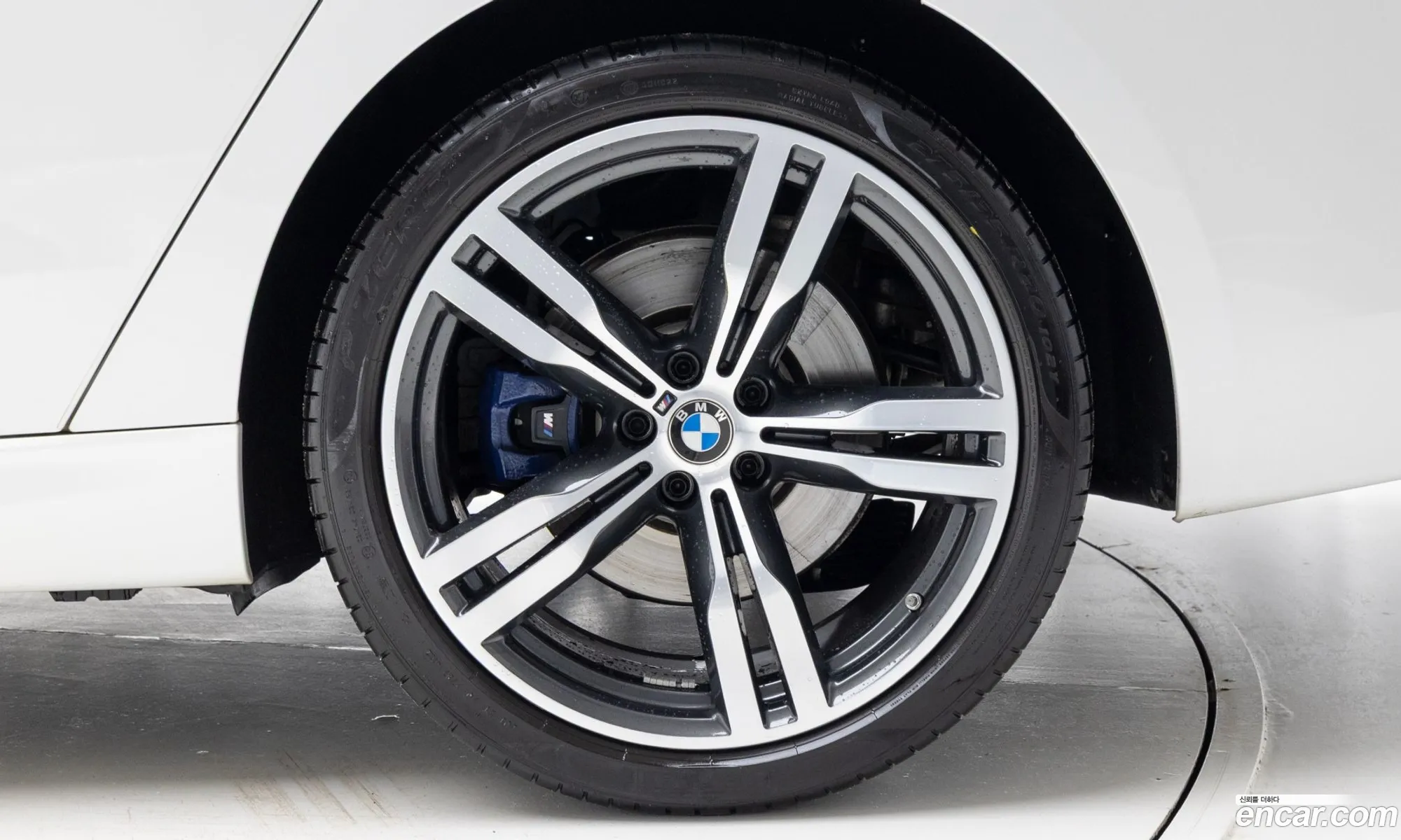 BMW 6 Series GT 2023 — 20