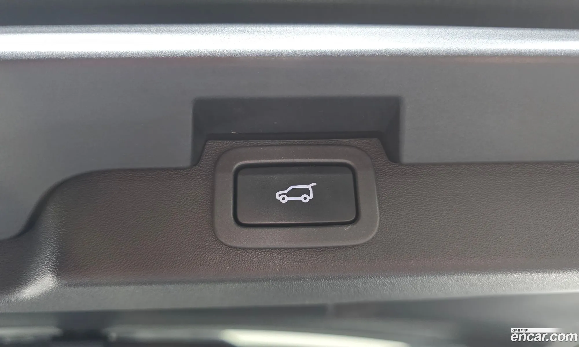 Land Rover Discovery 5 2019 — 23
