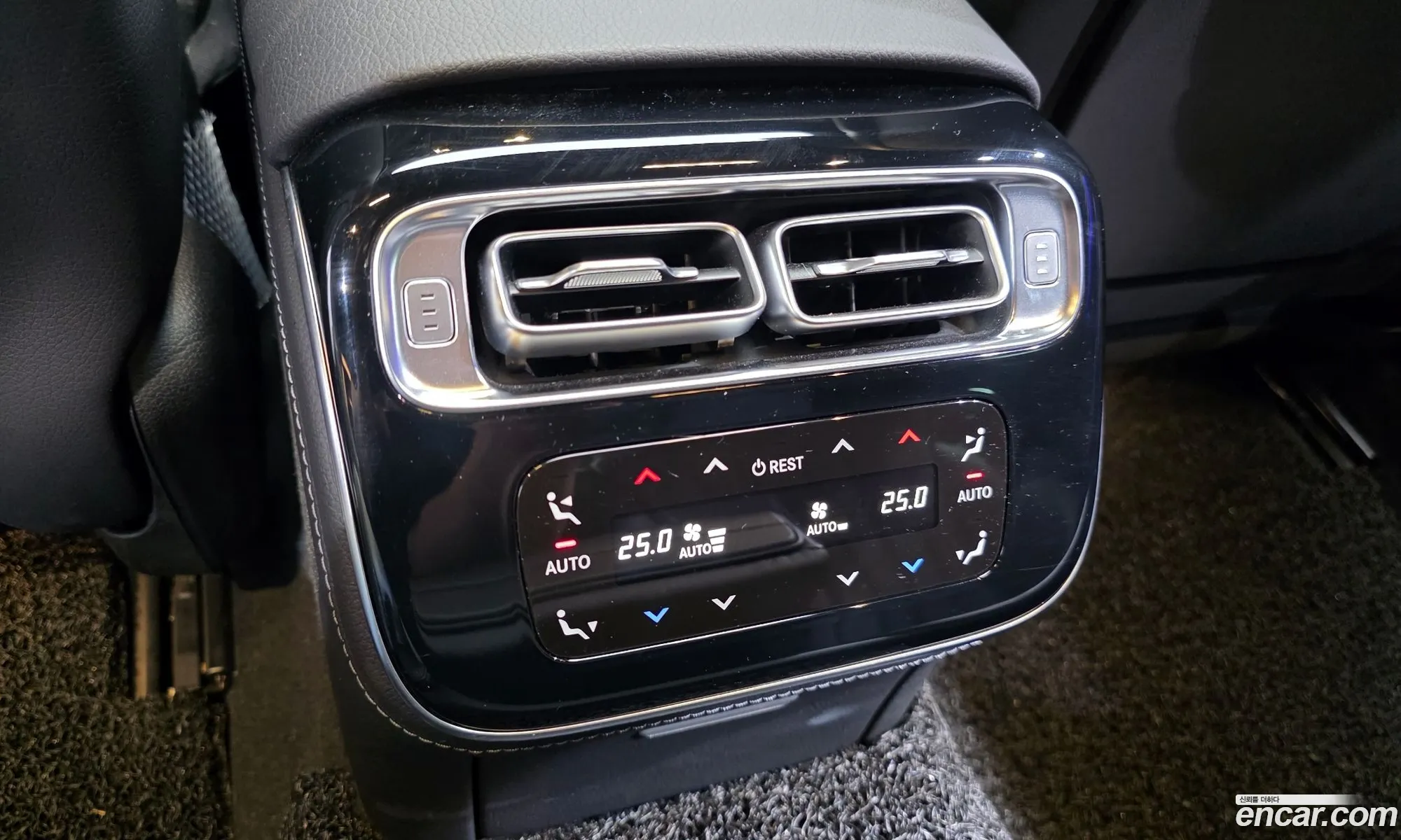 Mercedes-Benz S-Class W223 2021 — 23