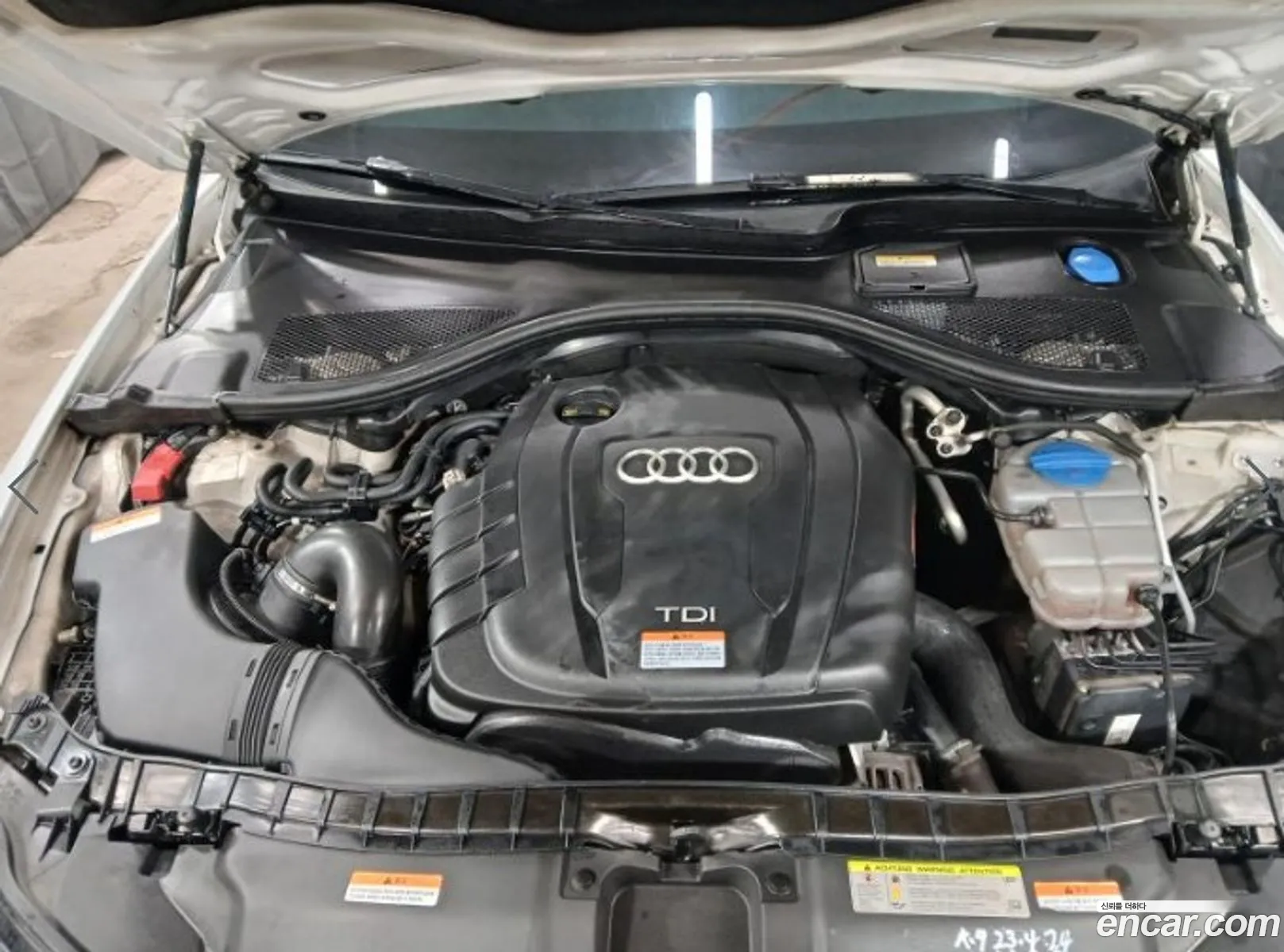 Audi A6 2014 — 17