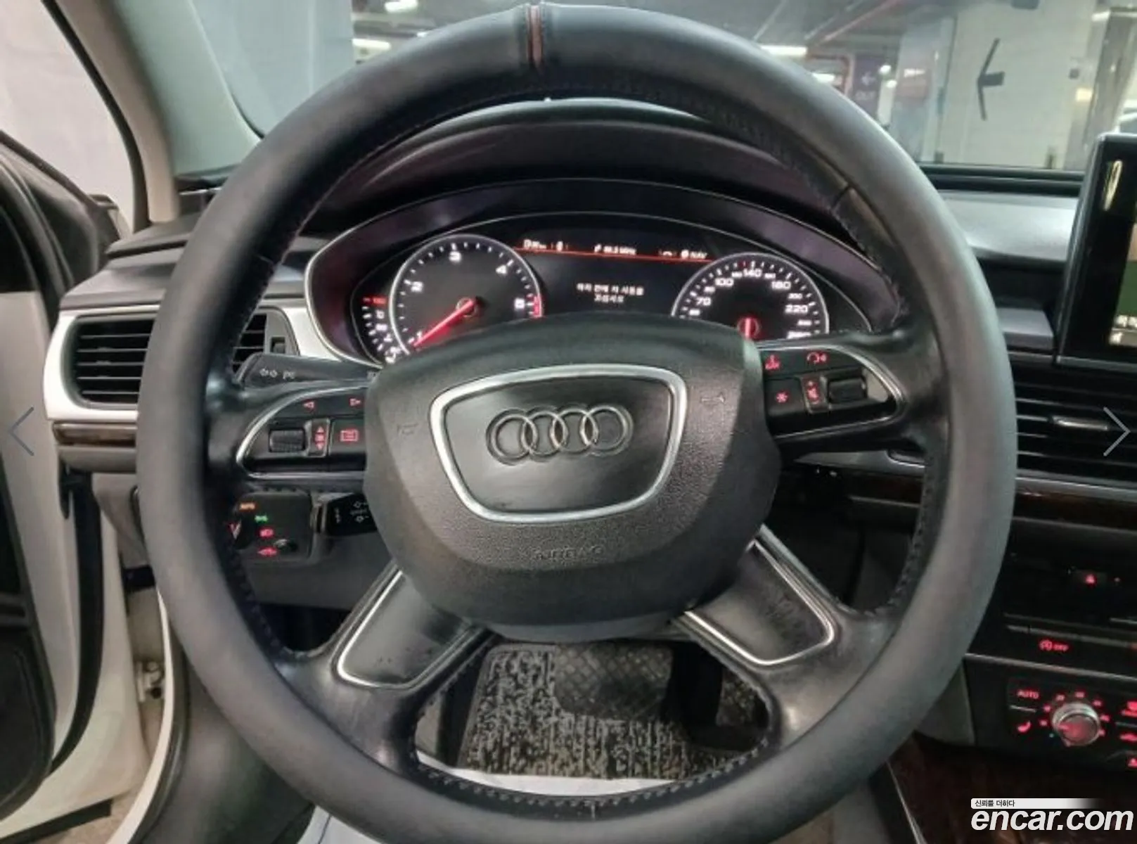 Audi A6 2014 — 4