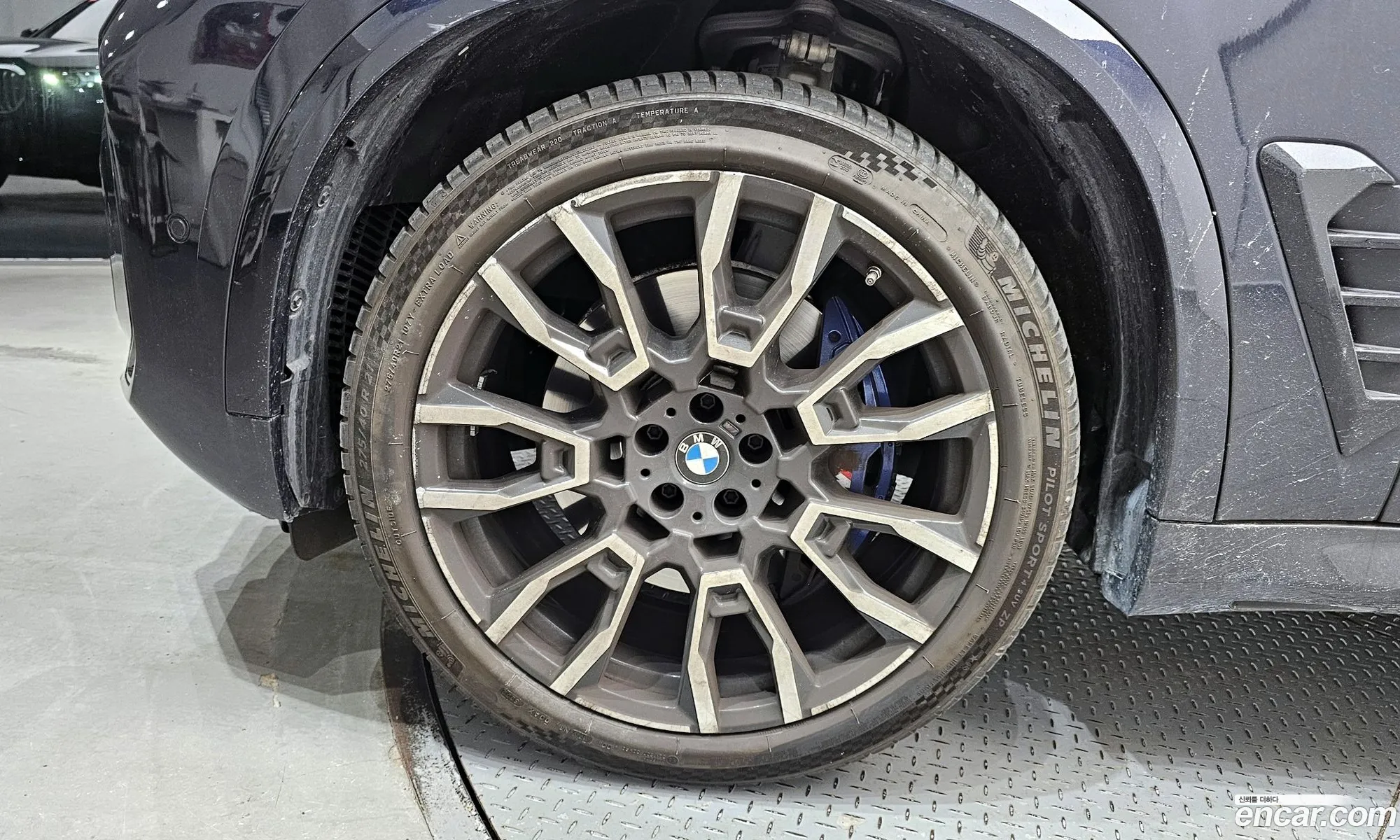 BMW X5 2023 — 12