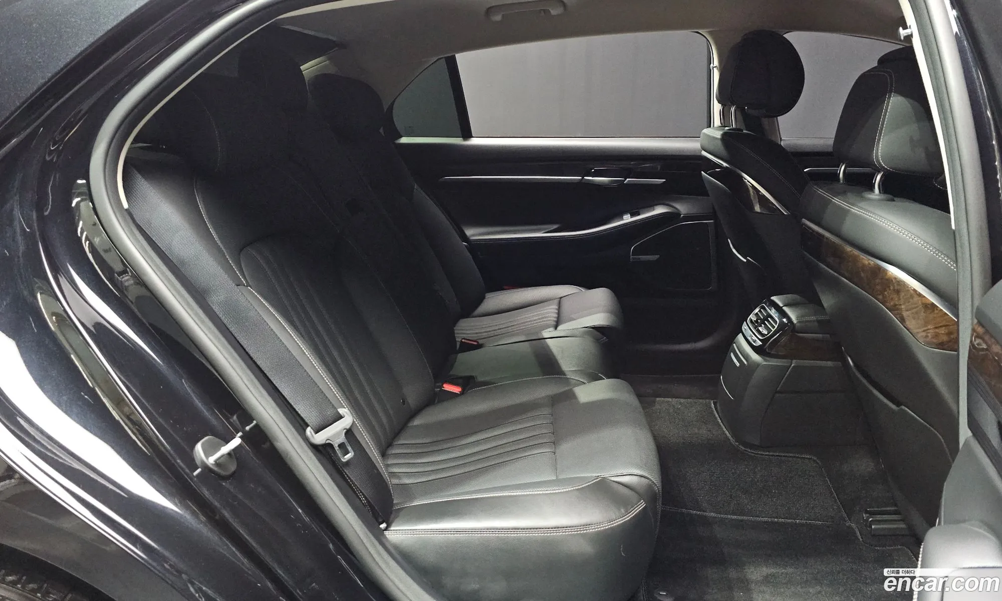 Genesis G90 2021 — 10