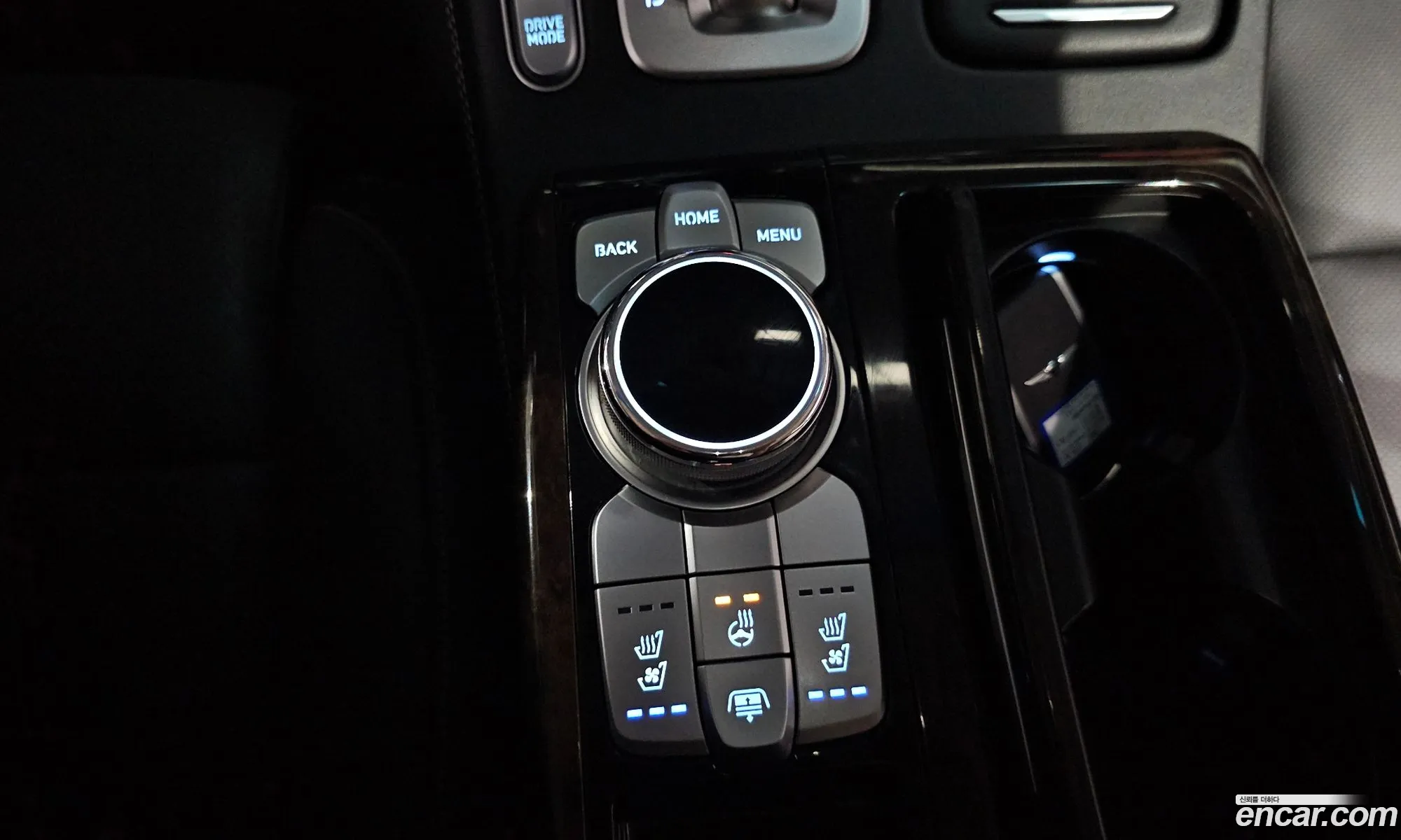 Genesis G90 2021 — 31