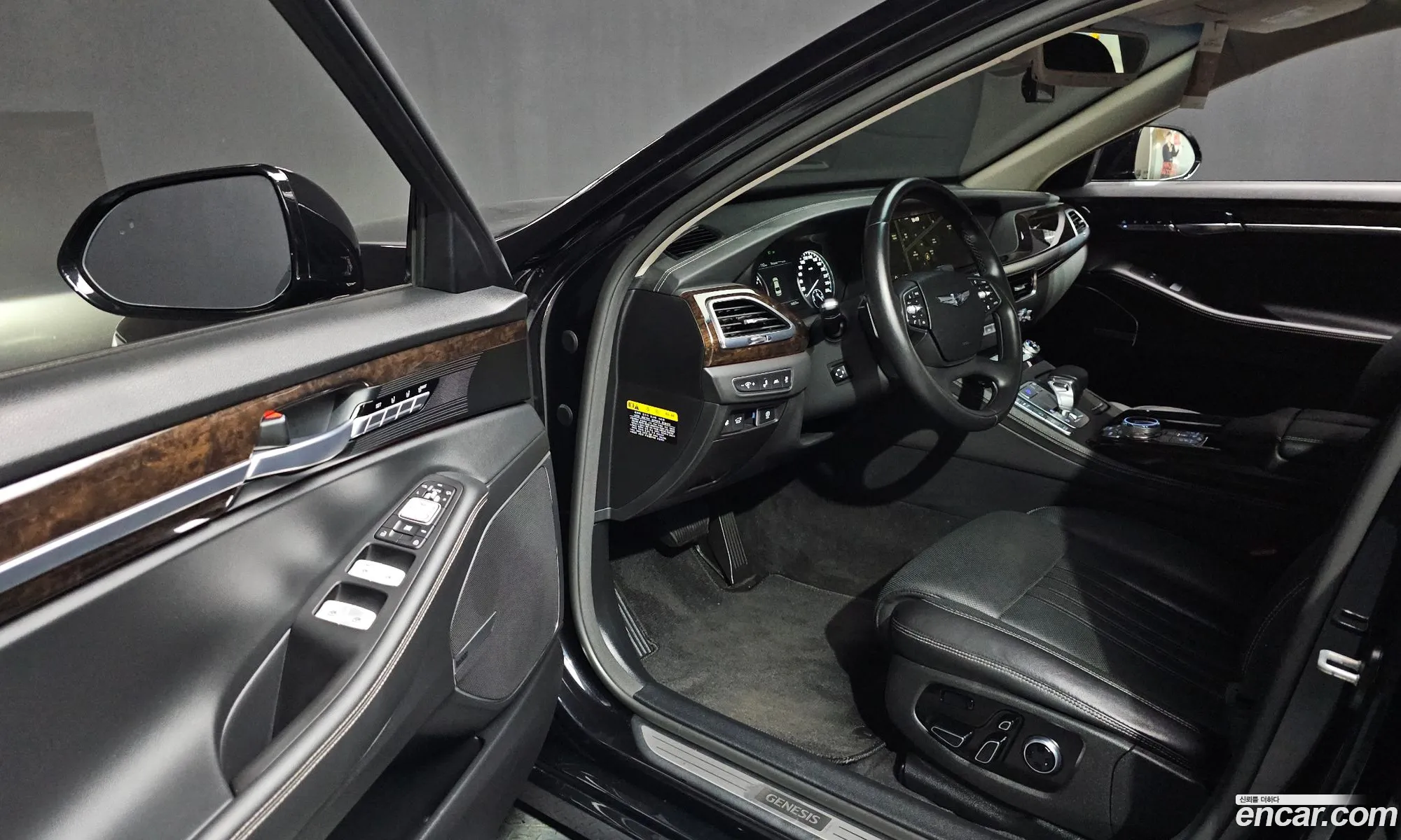 Genesis G90 2021 — 21